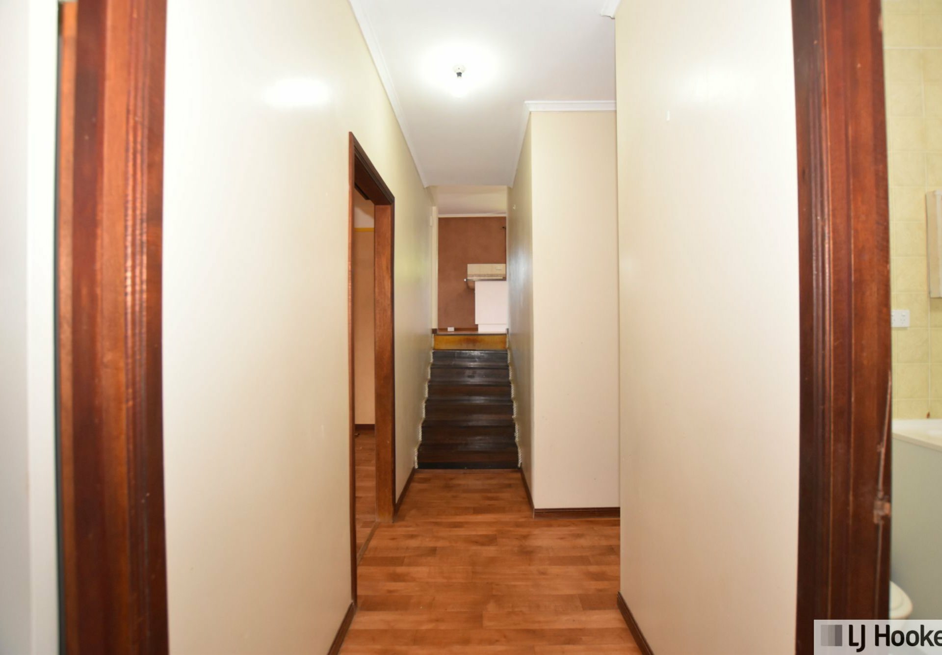 11 King Street, TULLY
