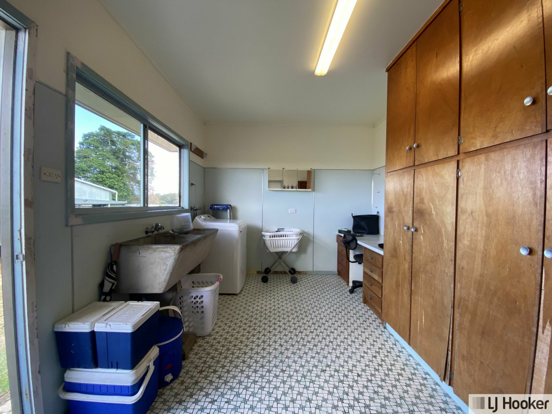 61 Davidson Road, EURAMO