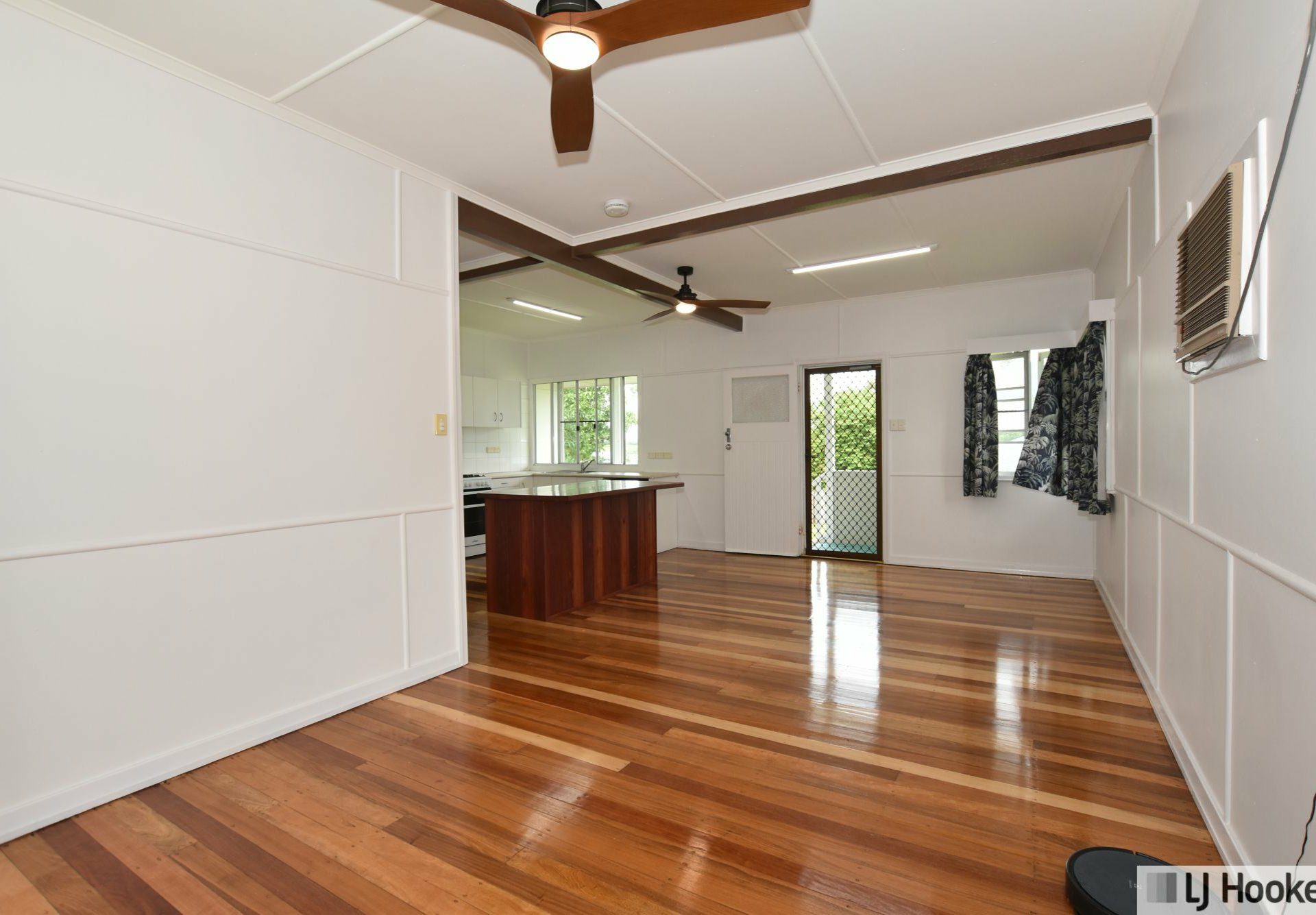 8 Cairns Street, TULLY