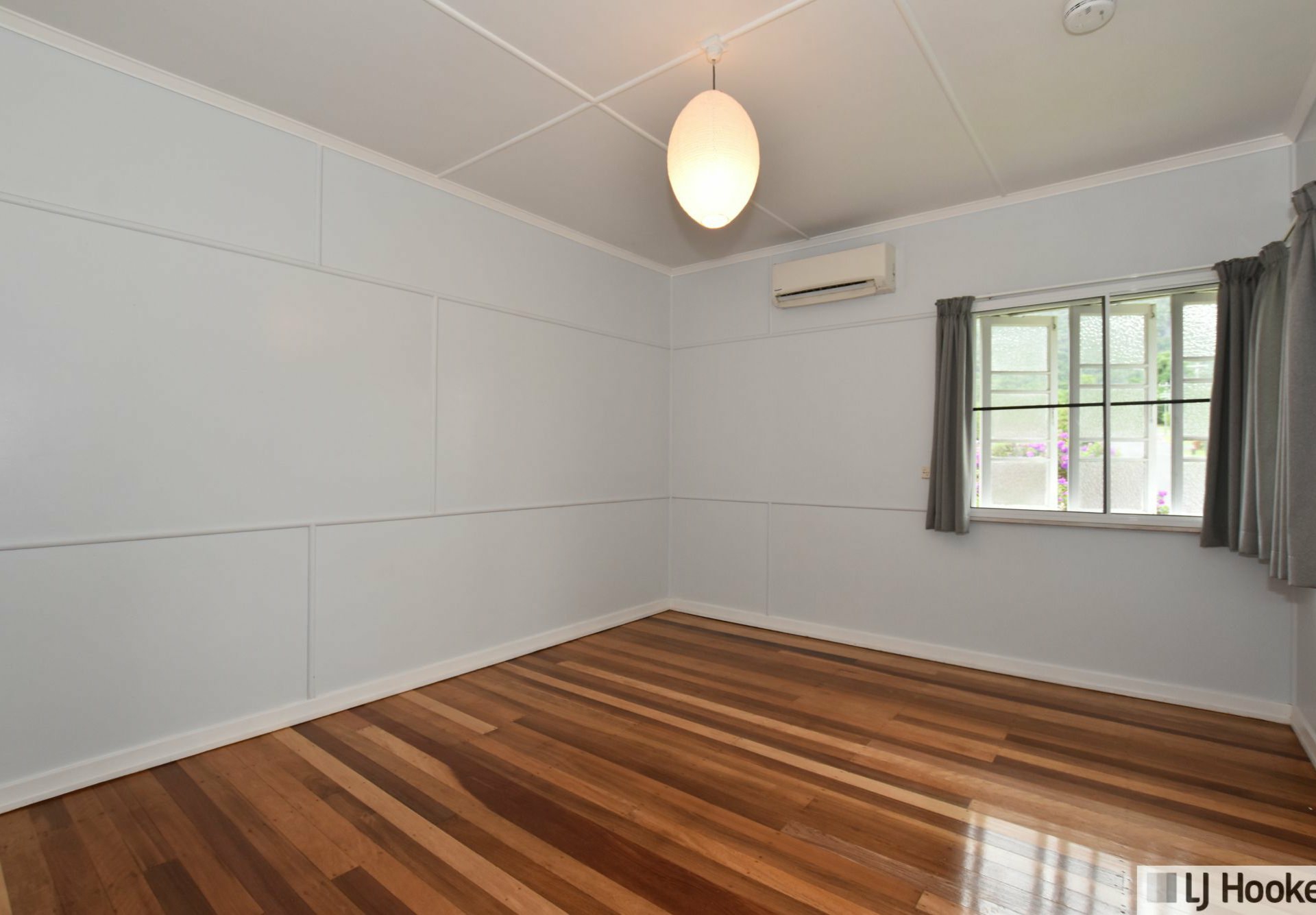 8 Cairns Street, TULLY