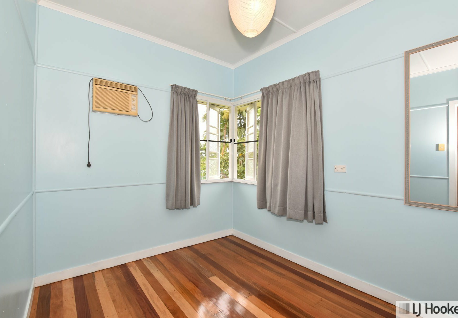 8 Cairns Street, TULLY