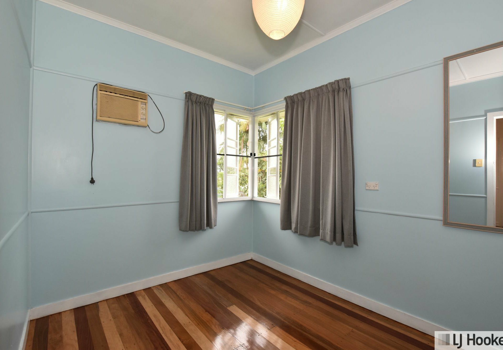 8 Cairns Street, TULLY