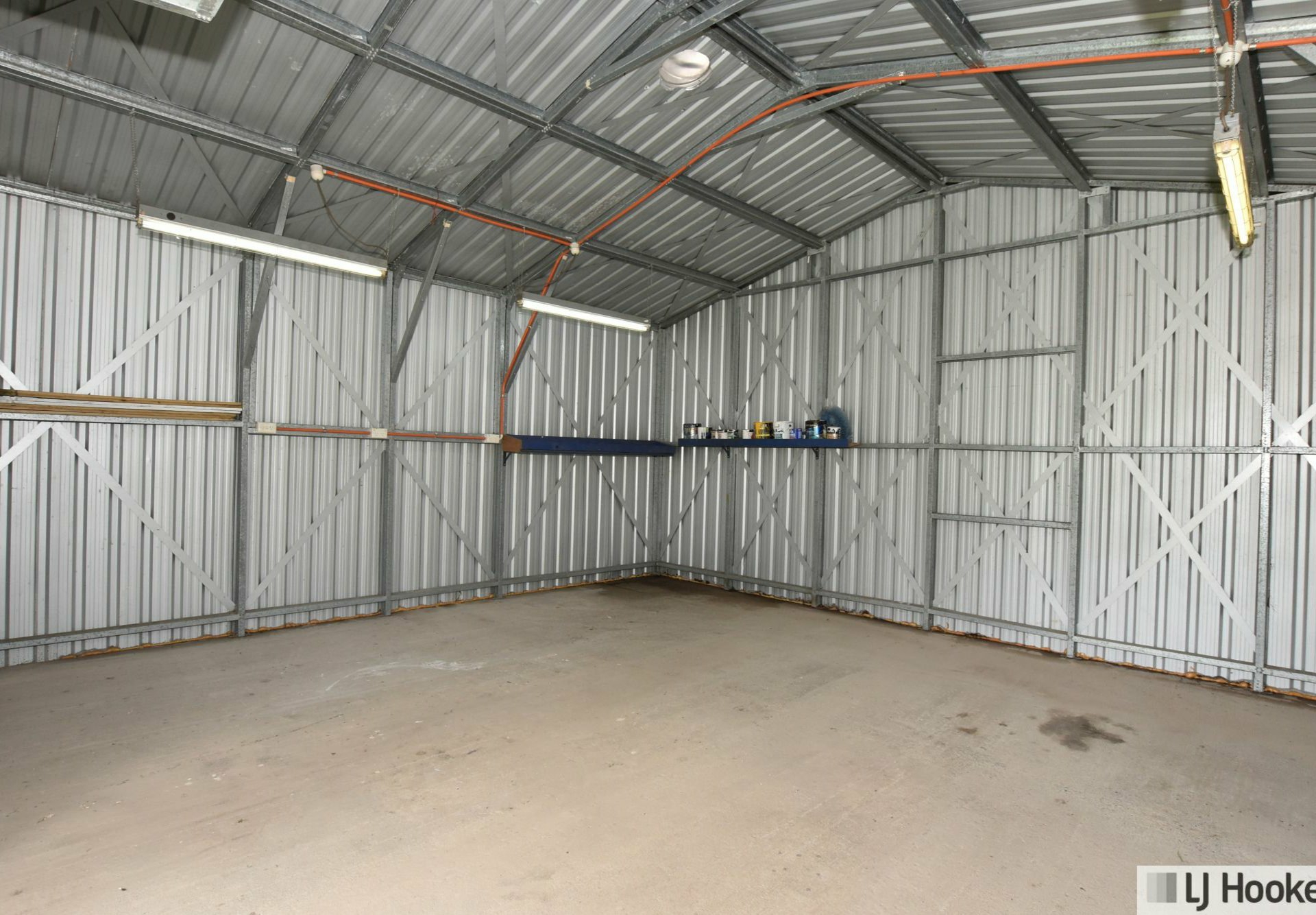 8 Cairns Street, TULLY