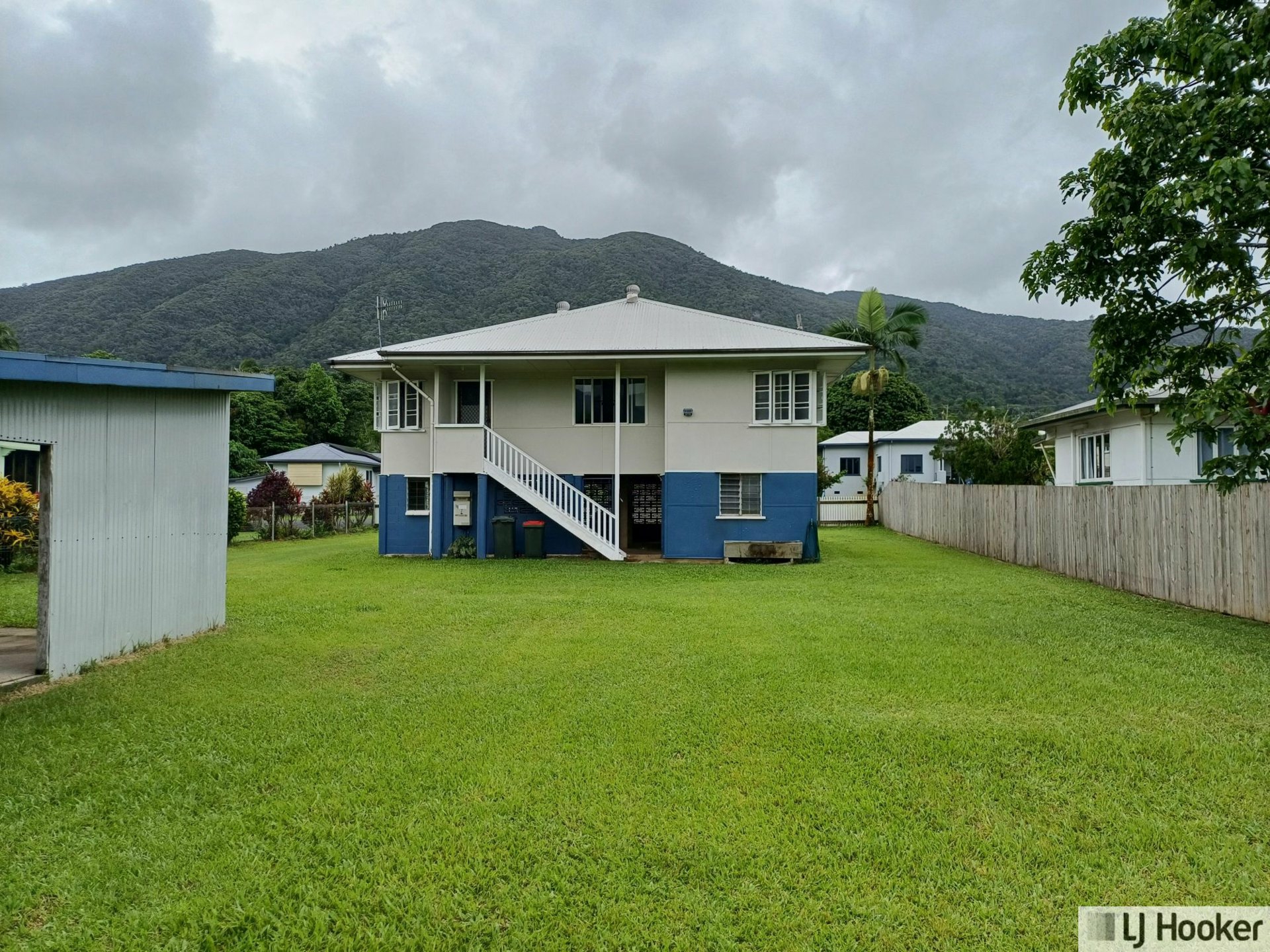 8 Cairns Street, TULLY