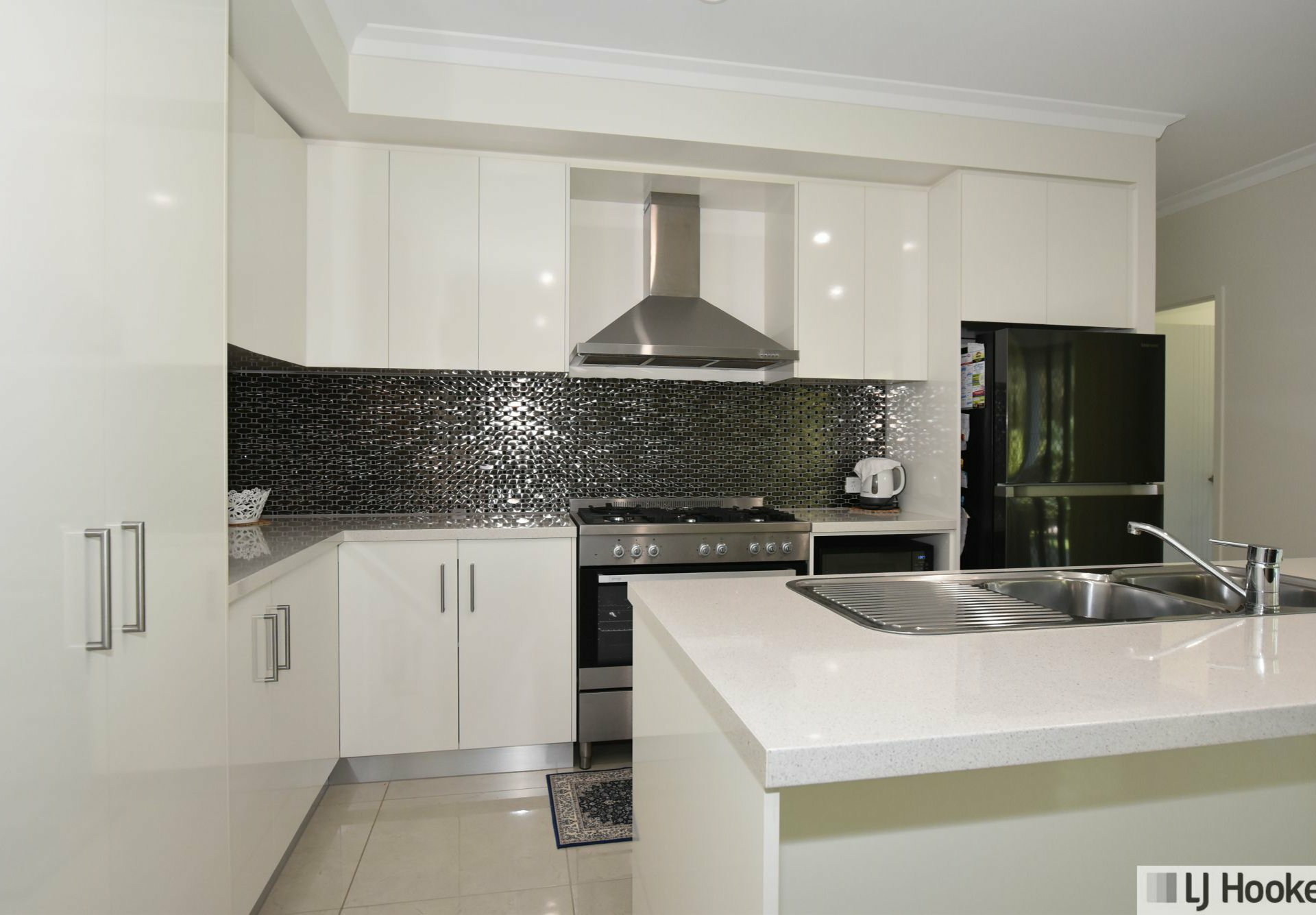46 Pease Street, TULLY