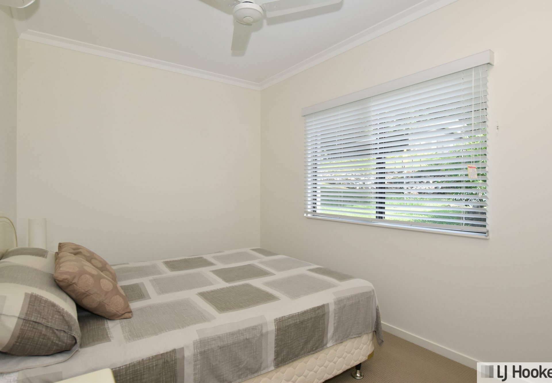 46 Pease Street, TULLY
