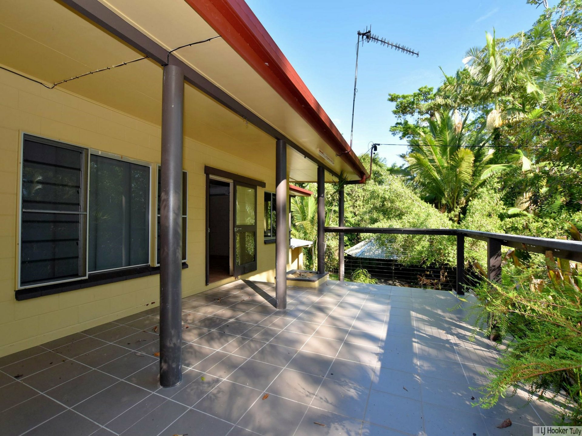 6 Lloyd Bell Road, MERRYBURN