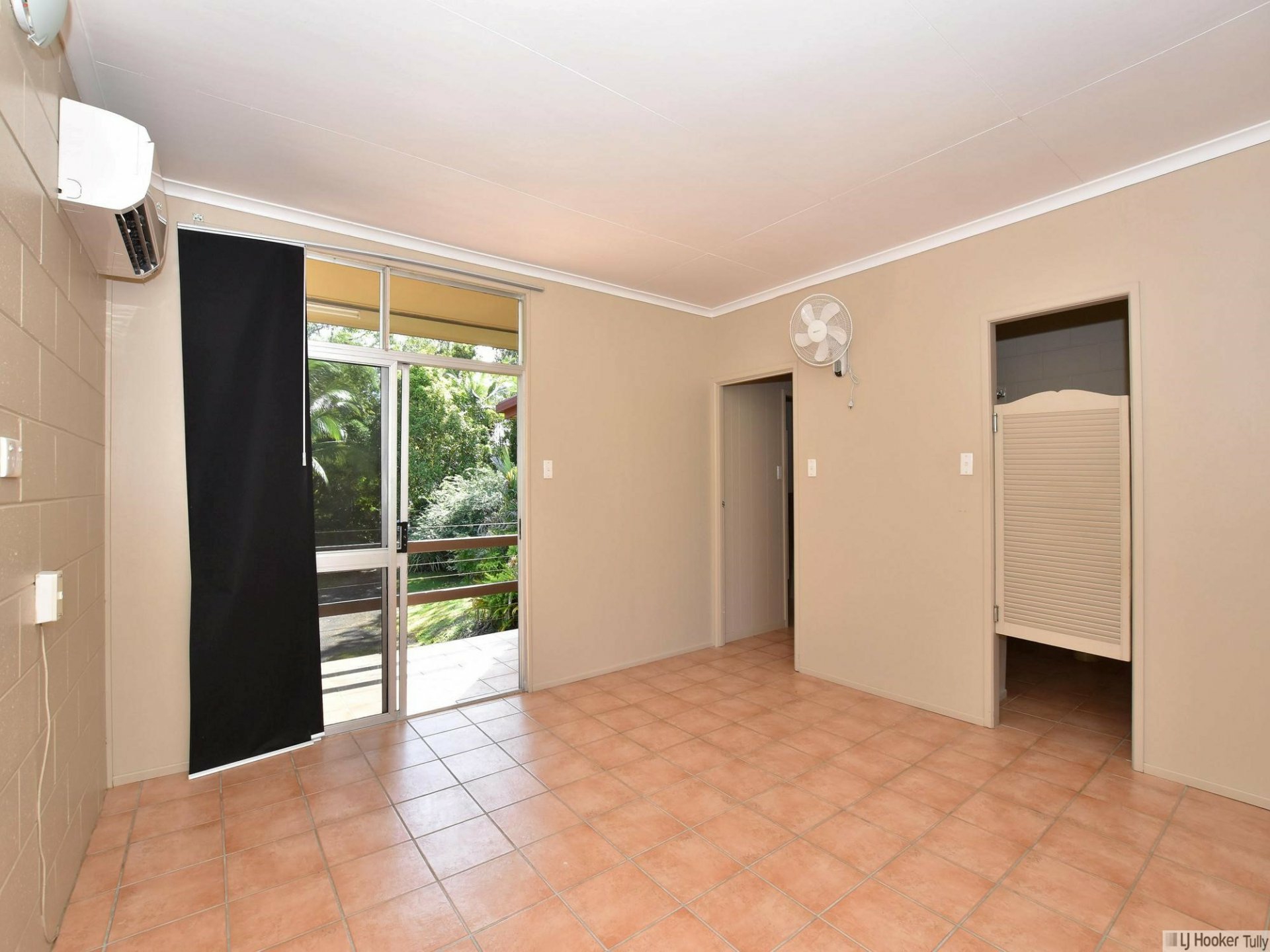 6 Lloyd Bell Road, MERRYBURN