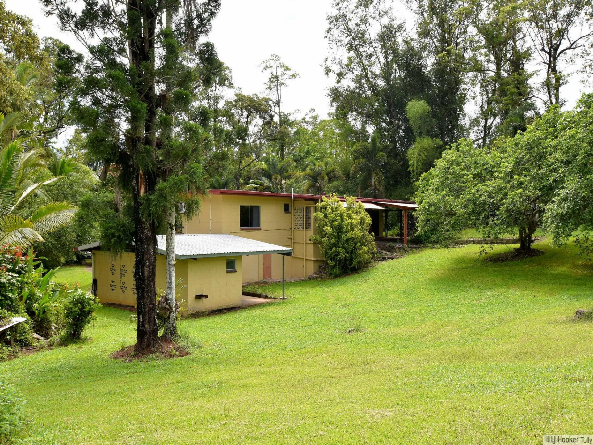 6 Lloyd Bell Road, MERRYBURN