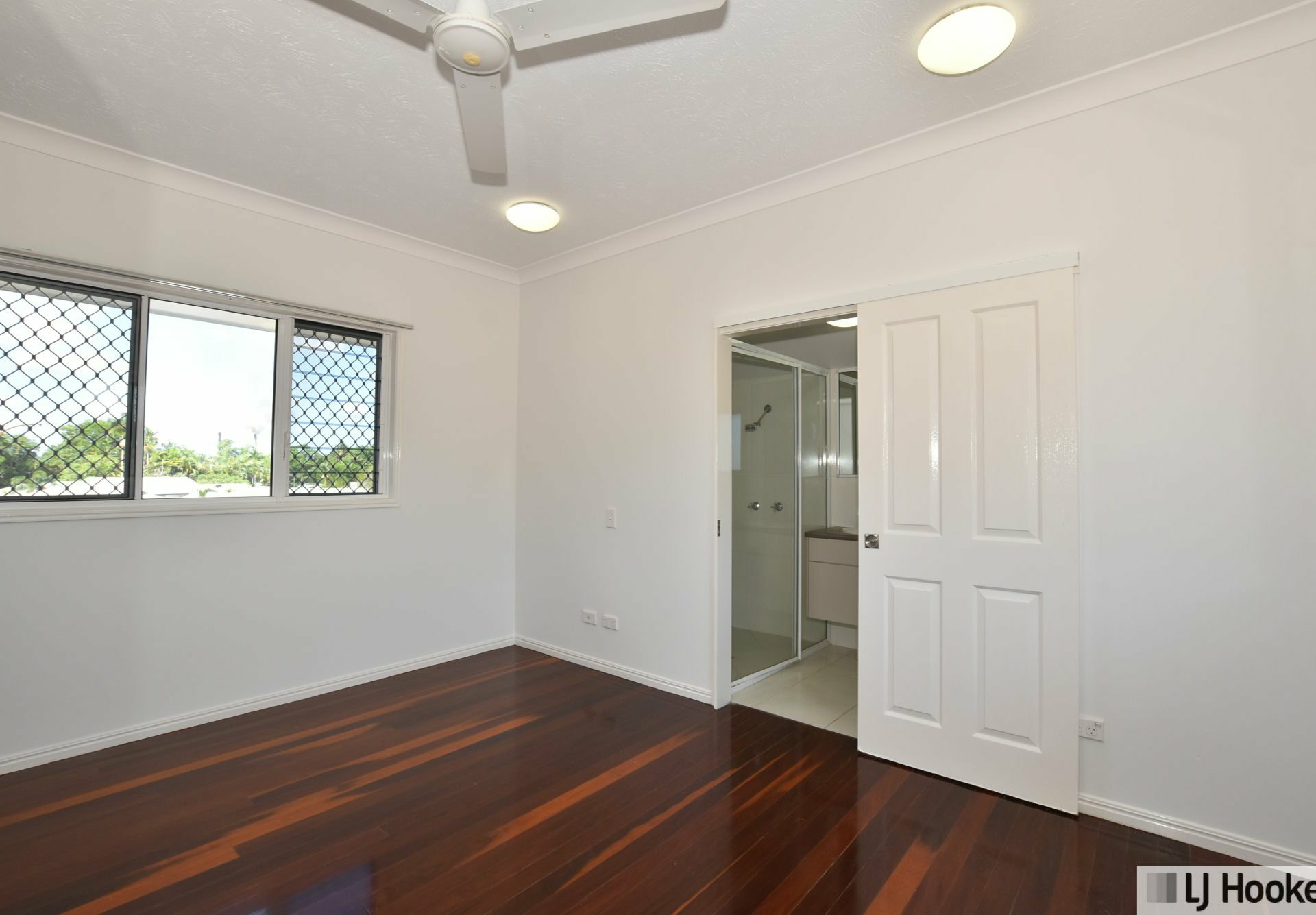 6 Dore Street, TULLY