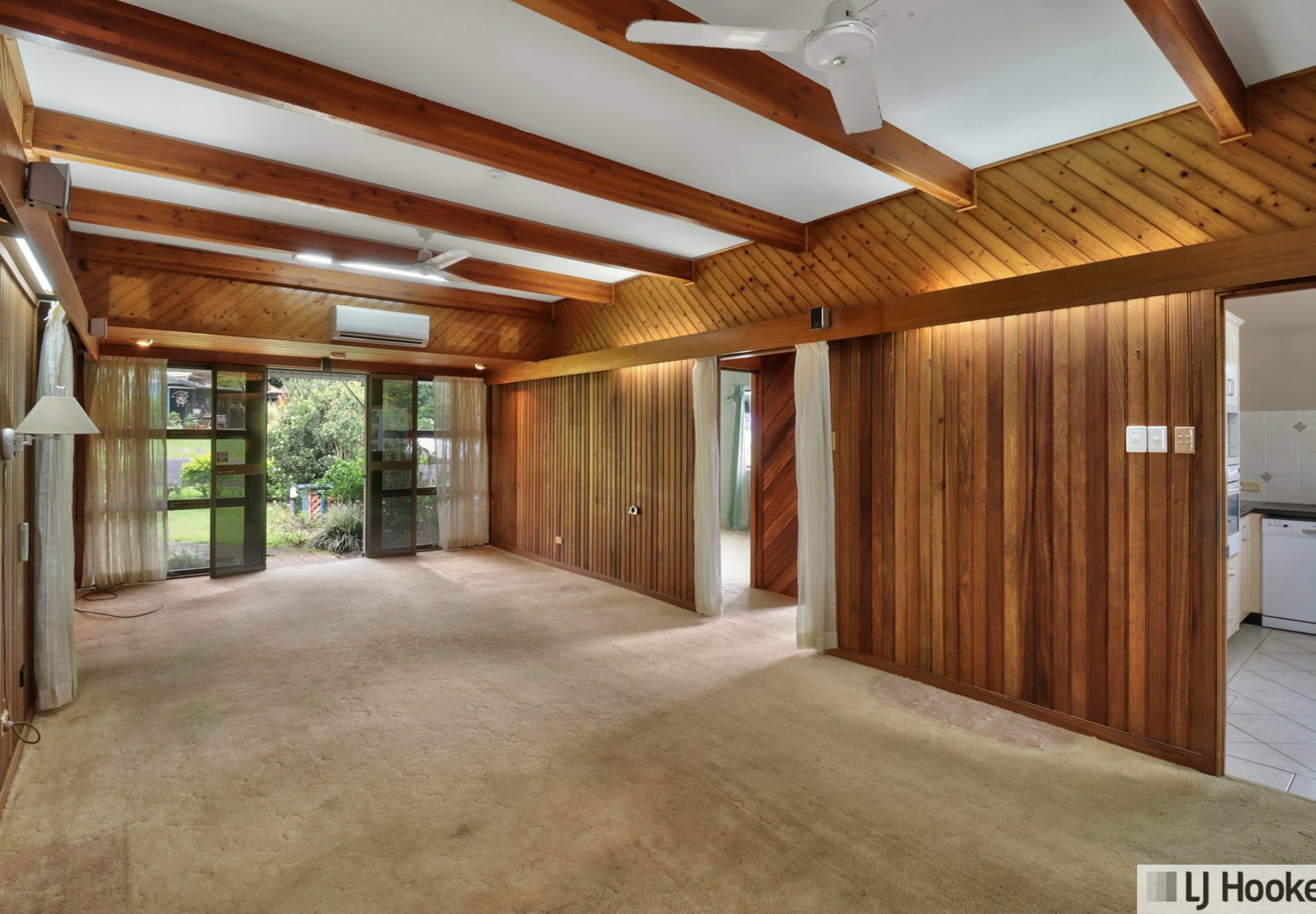 11 Geddes, TULLY