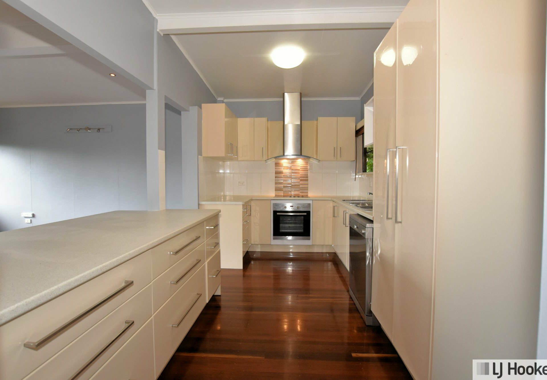 10 Briggs Street, TULLY
