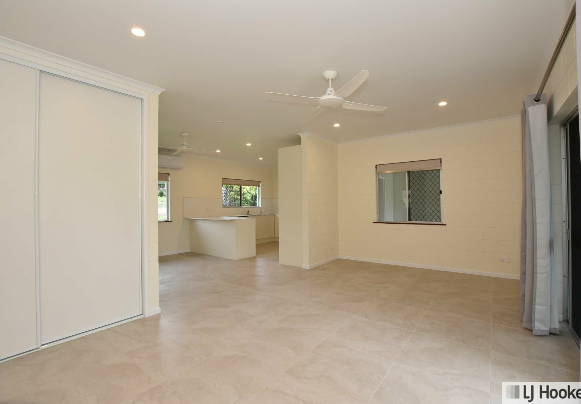 Unit 1 & 2/13 Cairns St, TULLY
