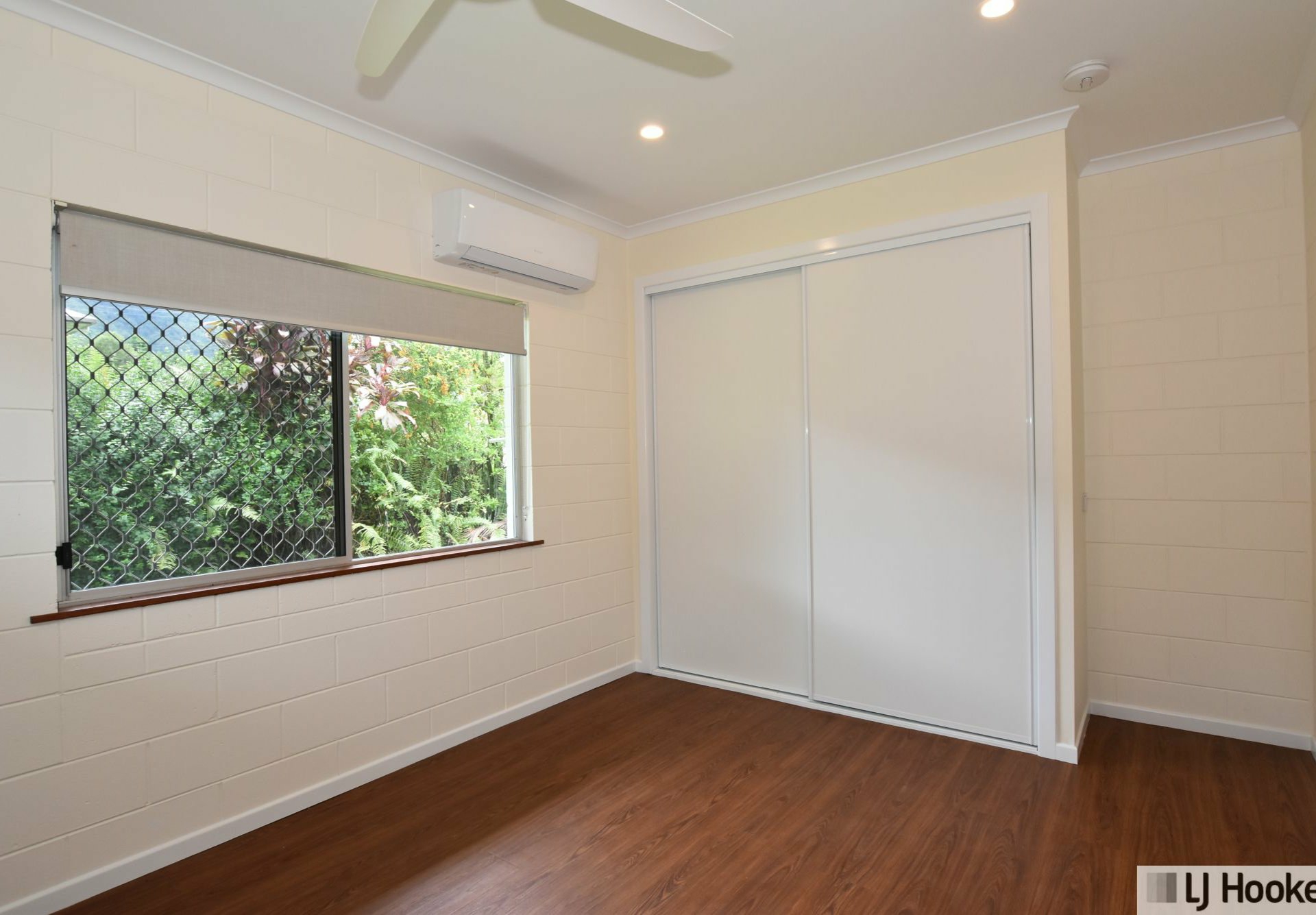 Unit 1 & 2/13 Cairns St, TULLY