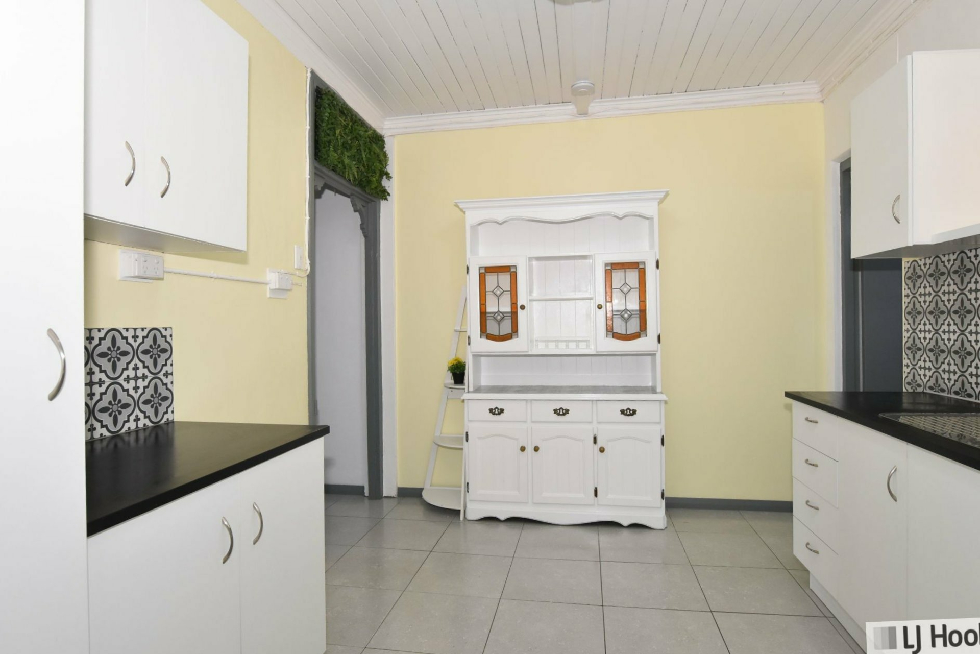 2/6 Hort Street, TULLY