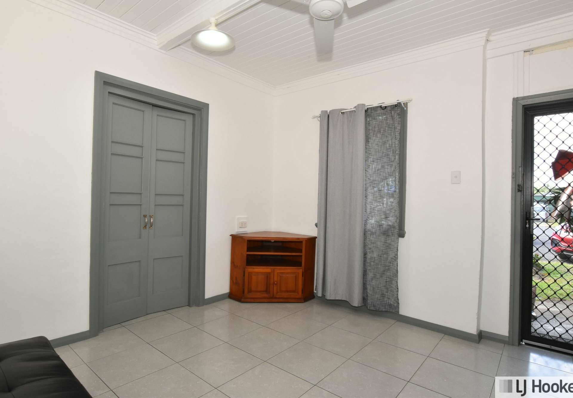 2/6 Hort Street, TULLY