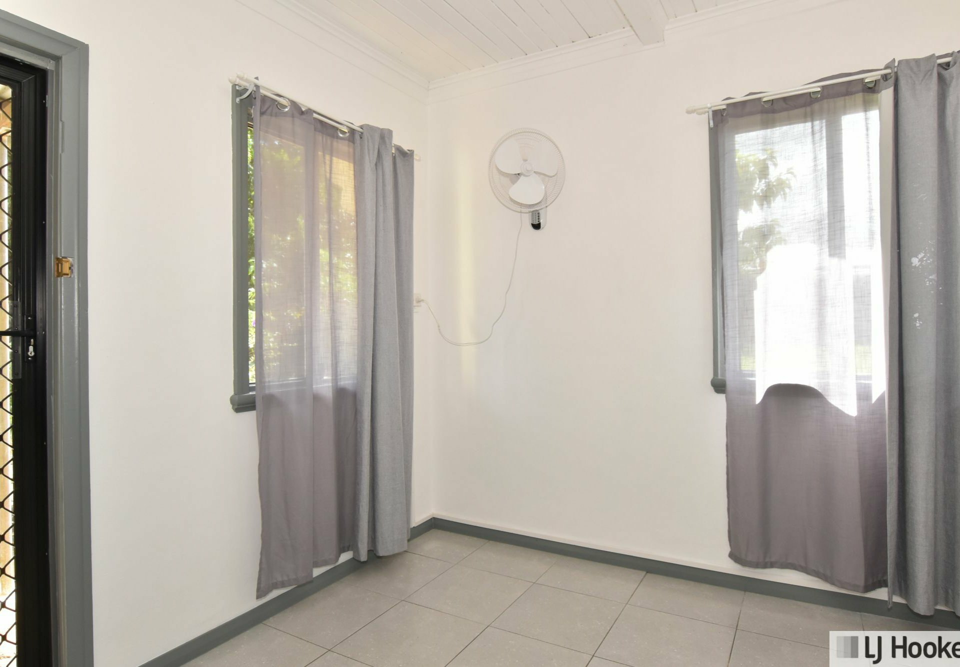 2/6 Hort Street, TULLY