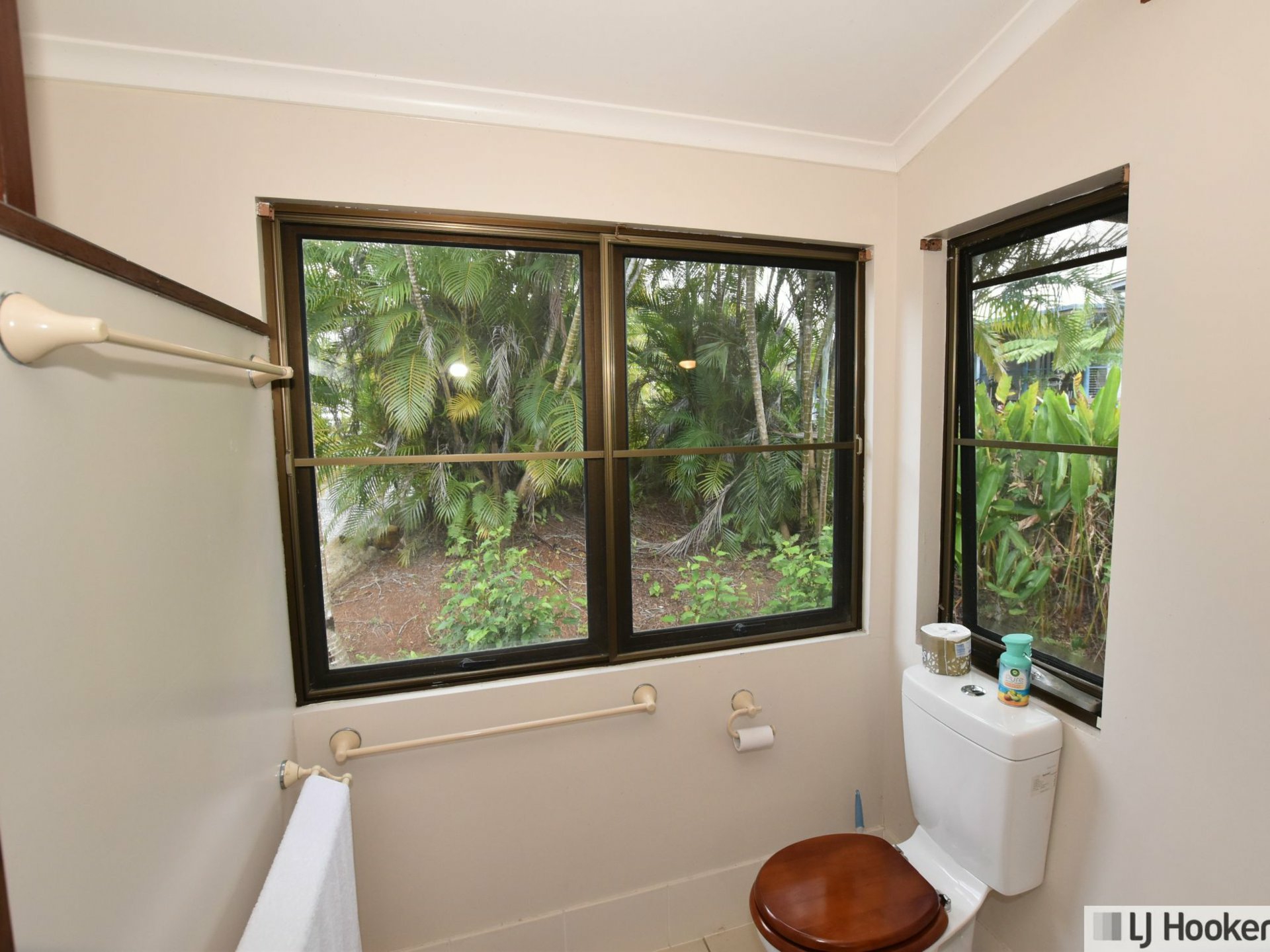 18 Hillview Court, CARMOO