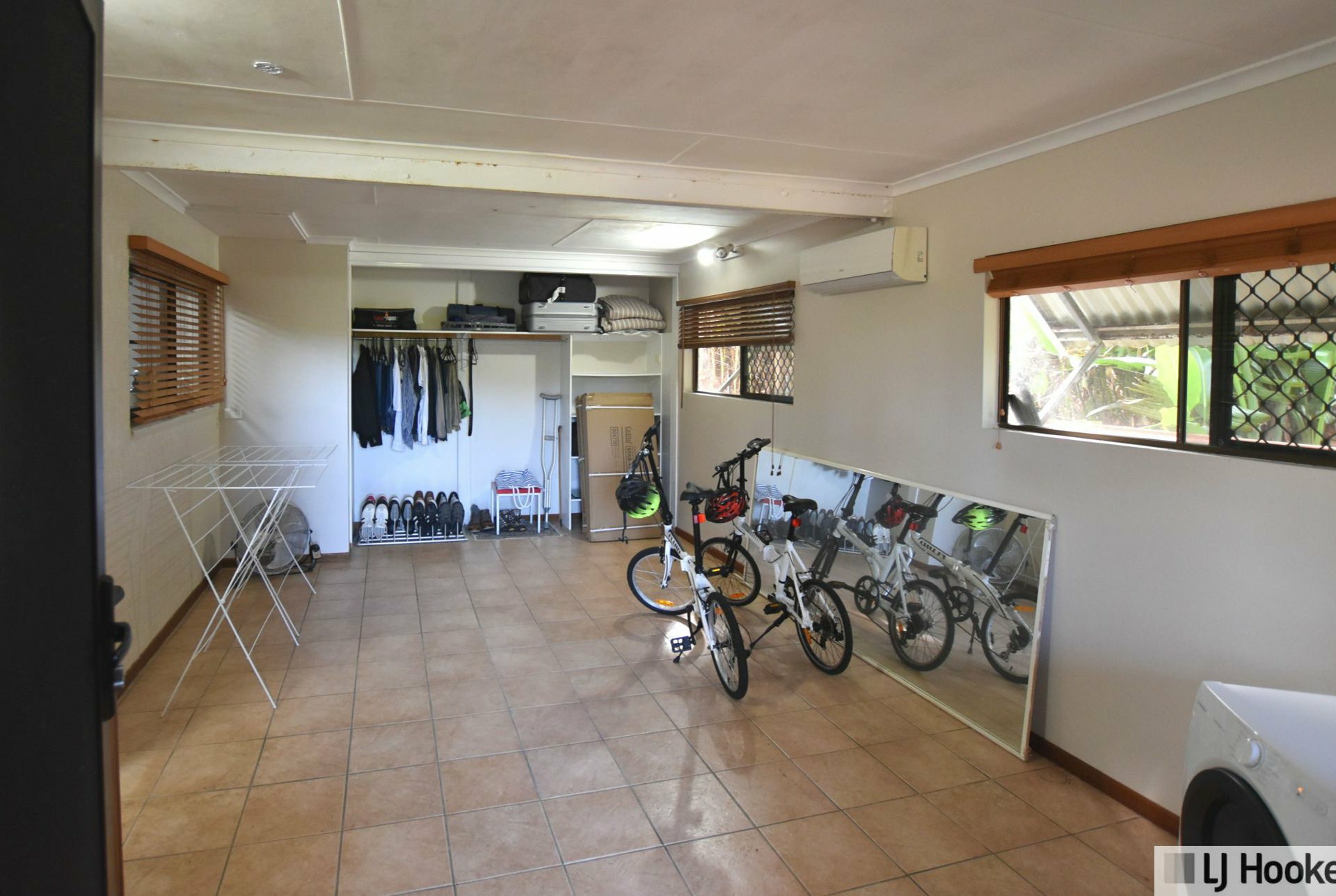 18 Hillview Court, CARMOO