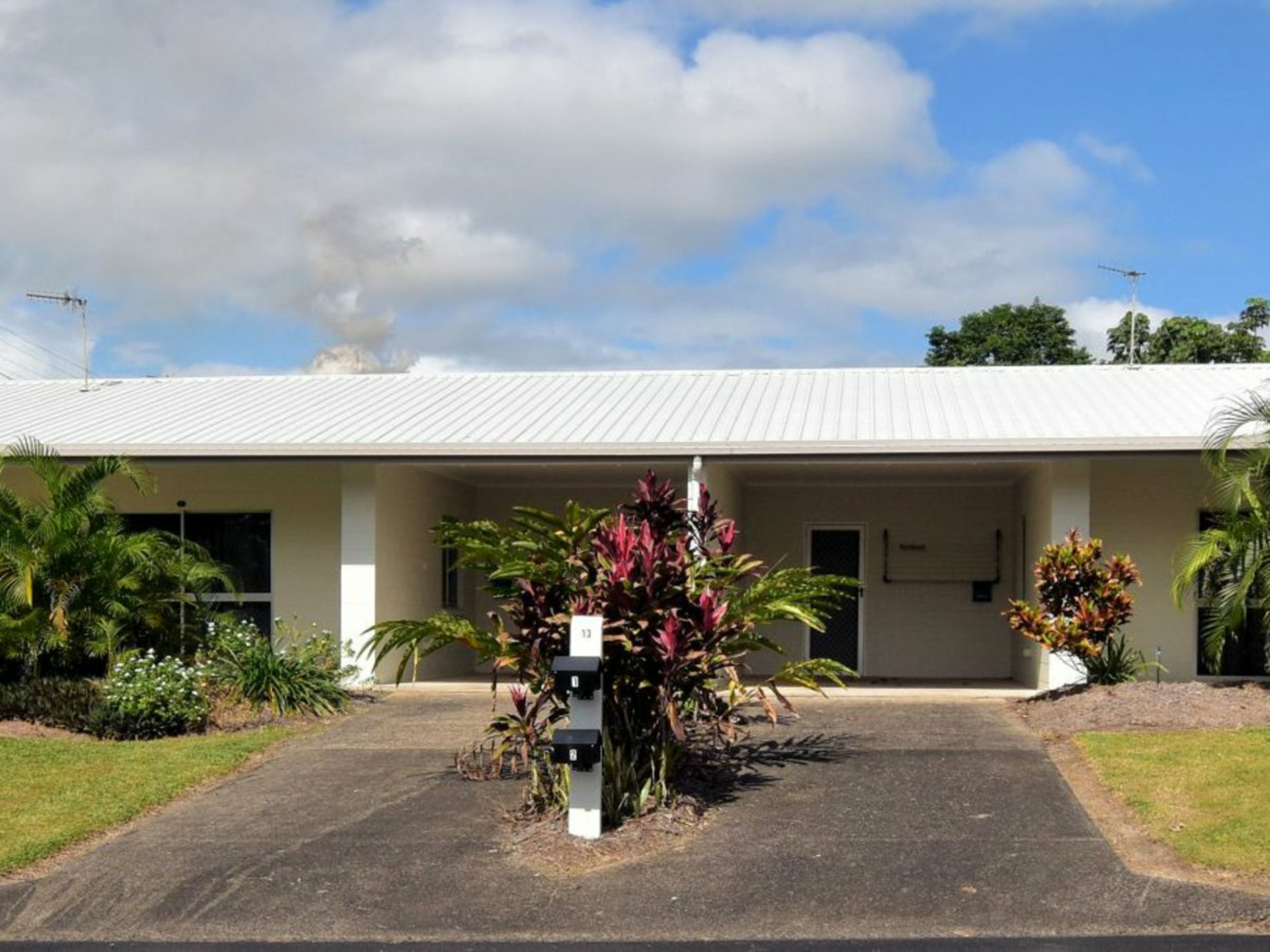 Unit 1/13 Cairns Street, TULLY