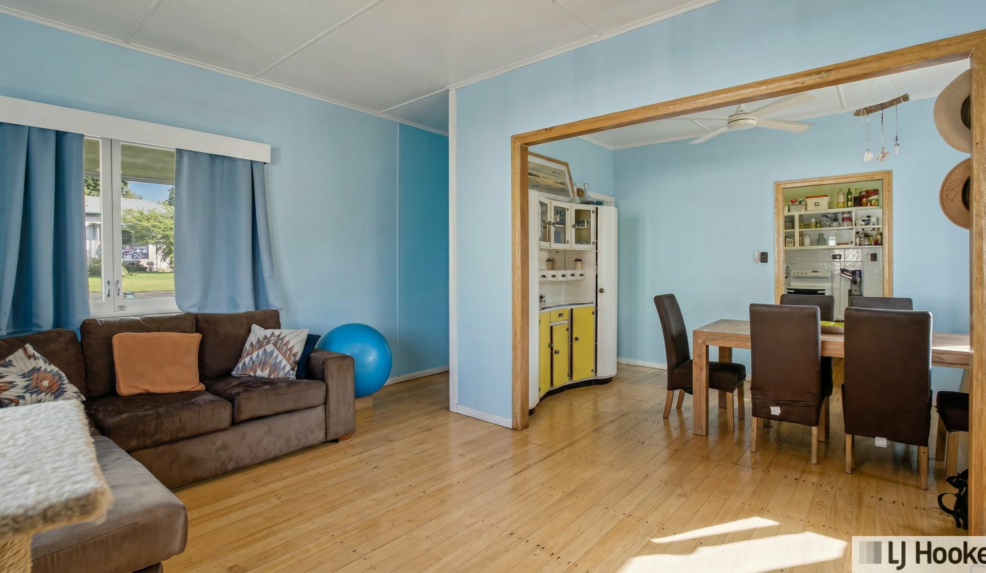 10 Cairns Street — photo 11 of 30