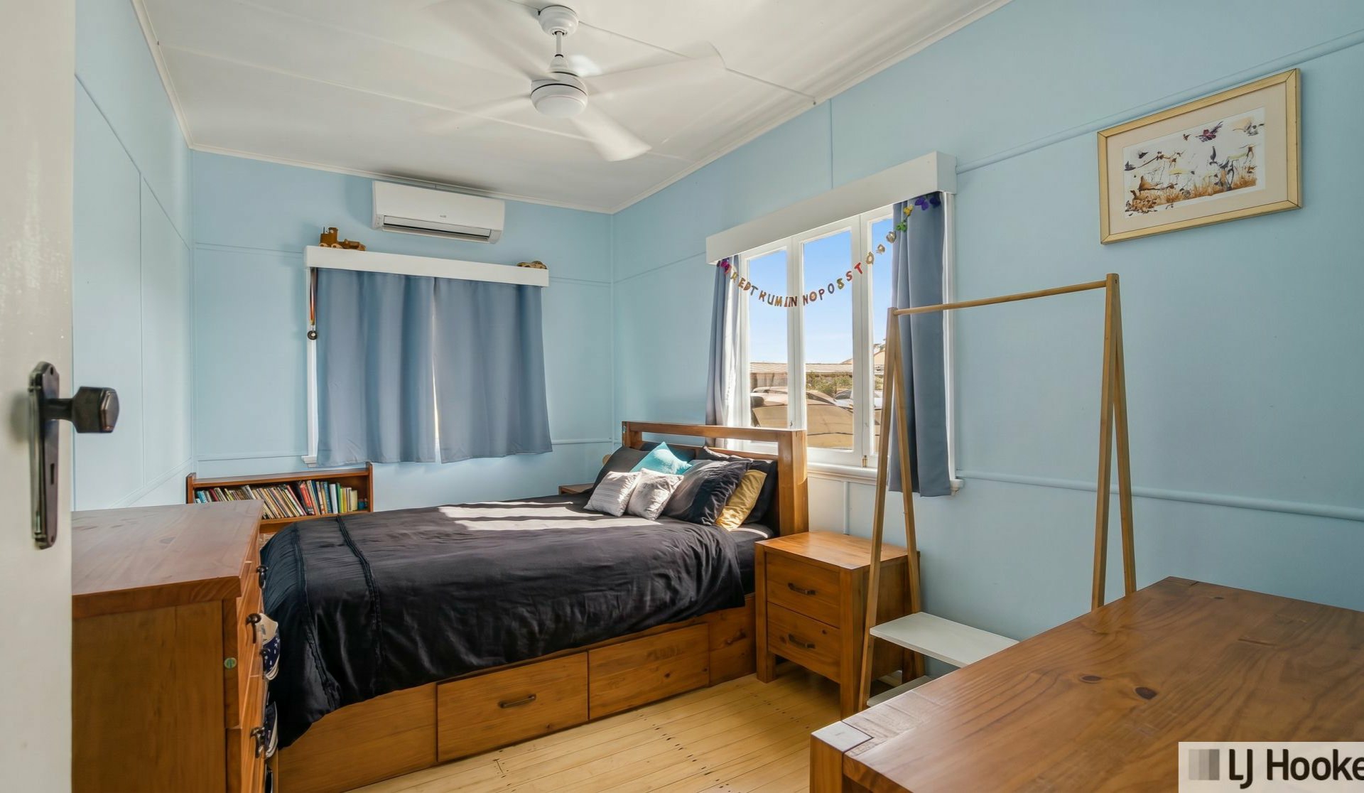 10 Cairns Street — photo 13 of 30