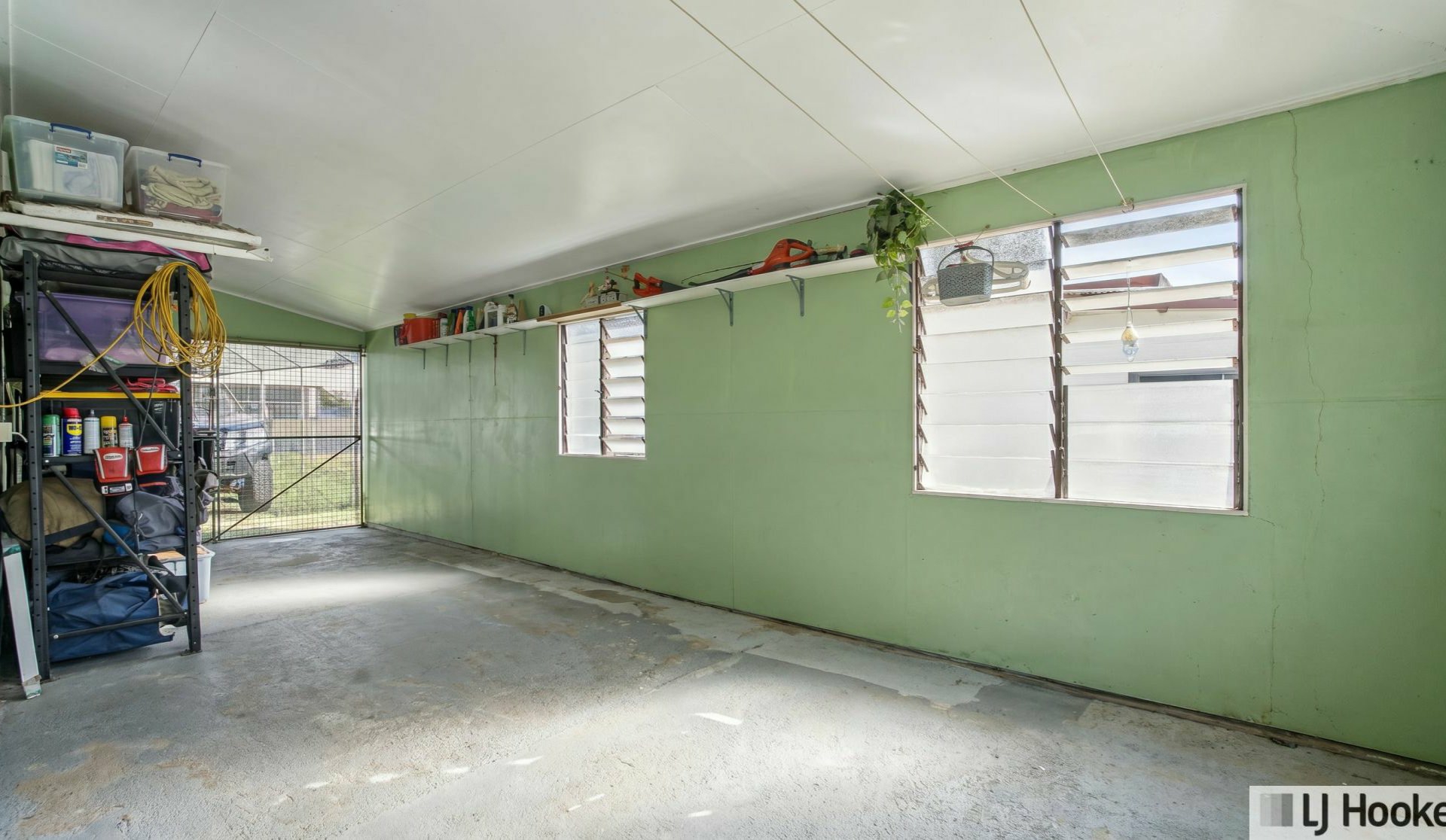 10 Cairns Street — photo 18 of 30