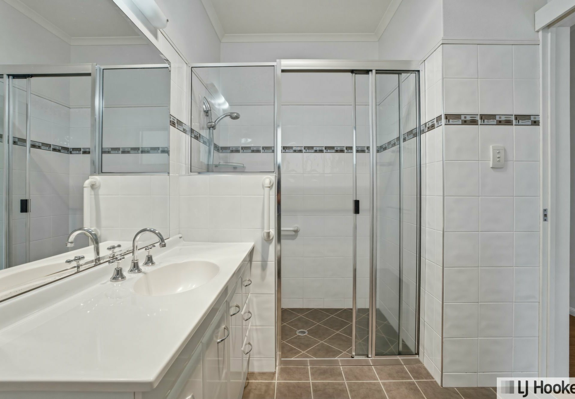 19 Hielscher Street — photo 12 of 30