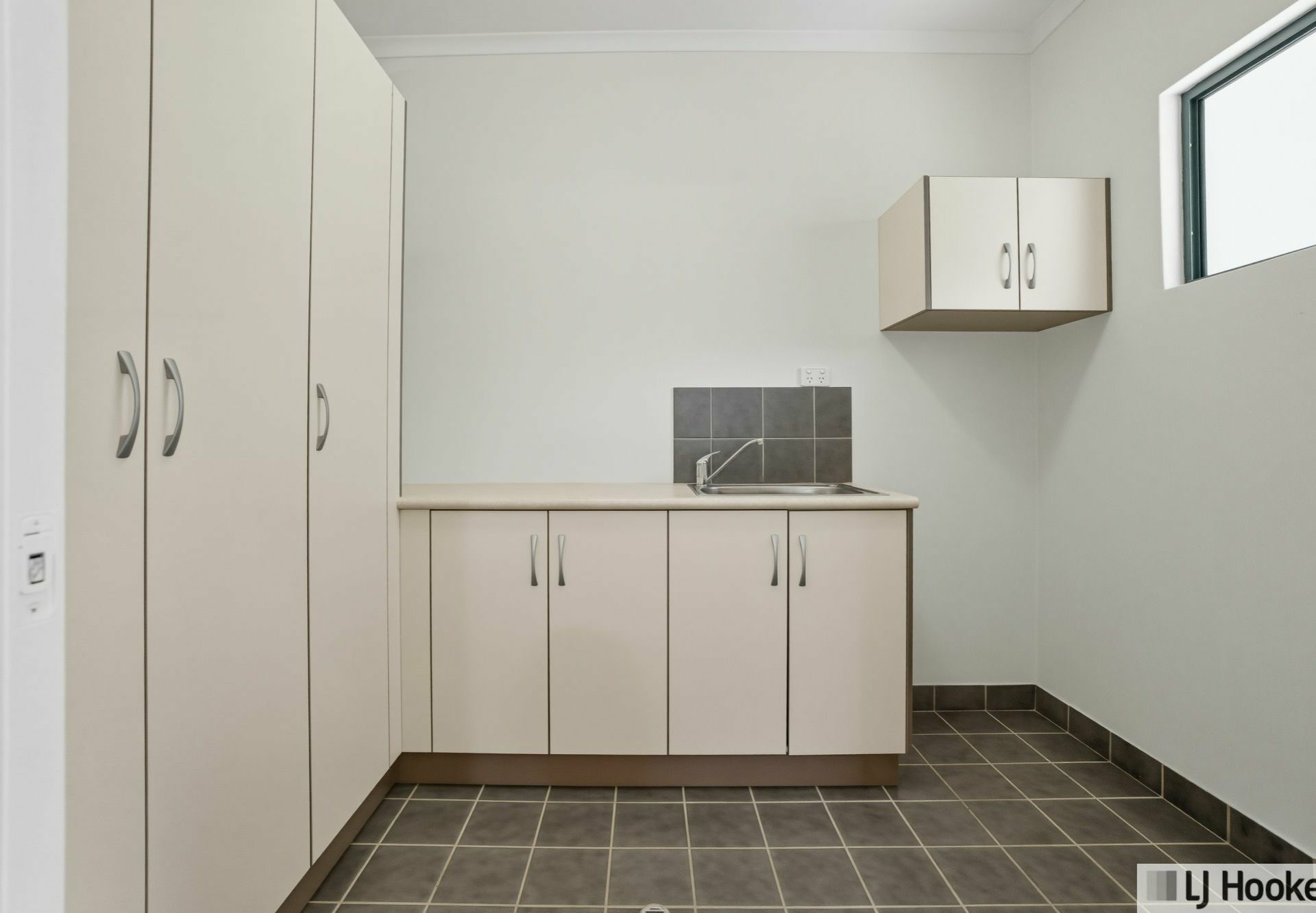 19 Hielscher Street — photo 16 of 30