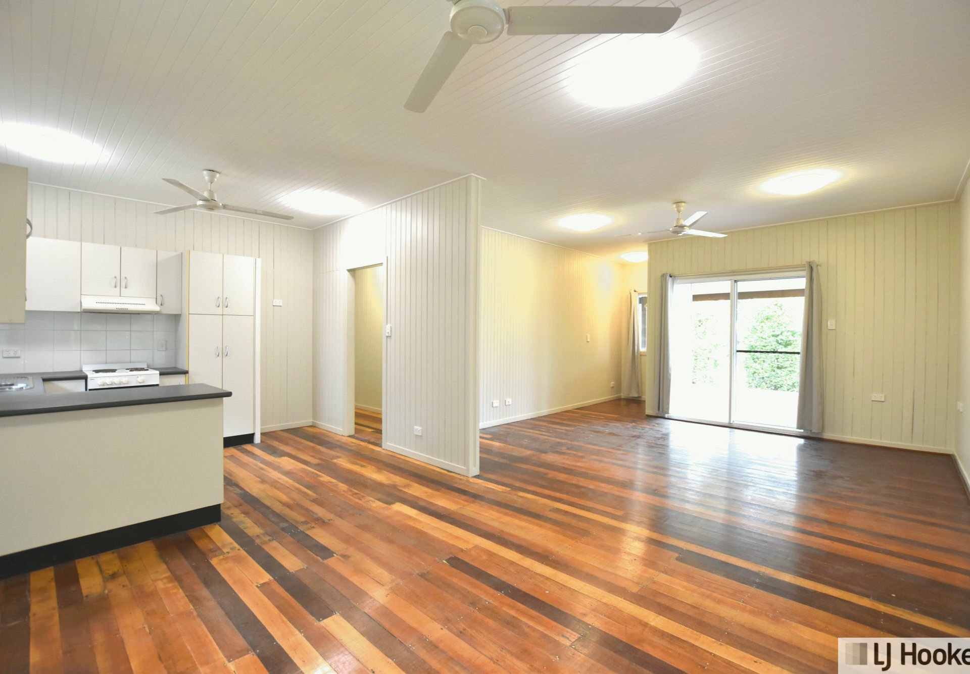 37 Murray Street — photo 2 of 23