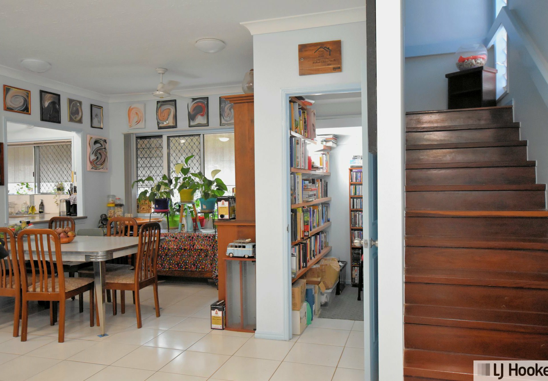 50 Maple Terrace — photo 3 of 30