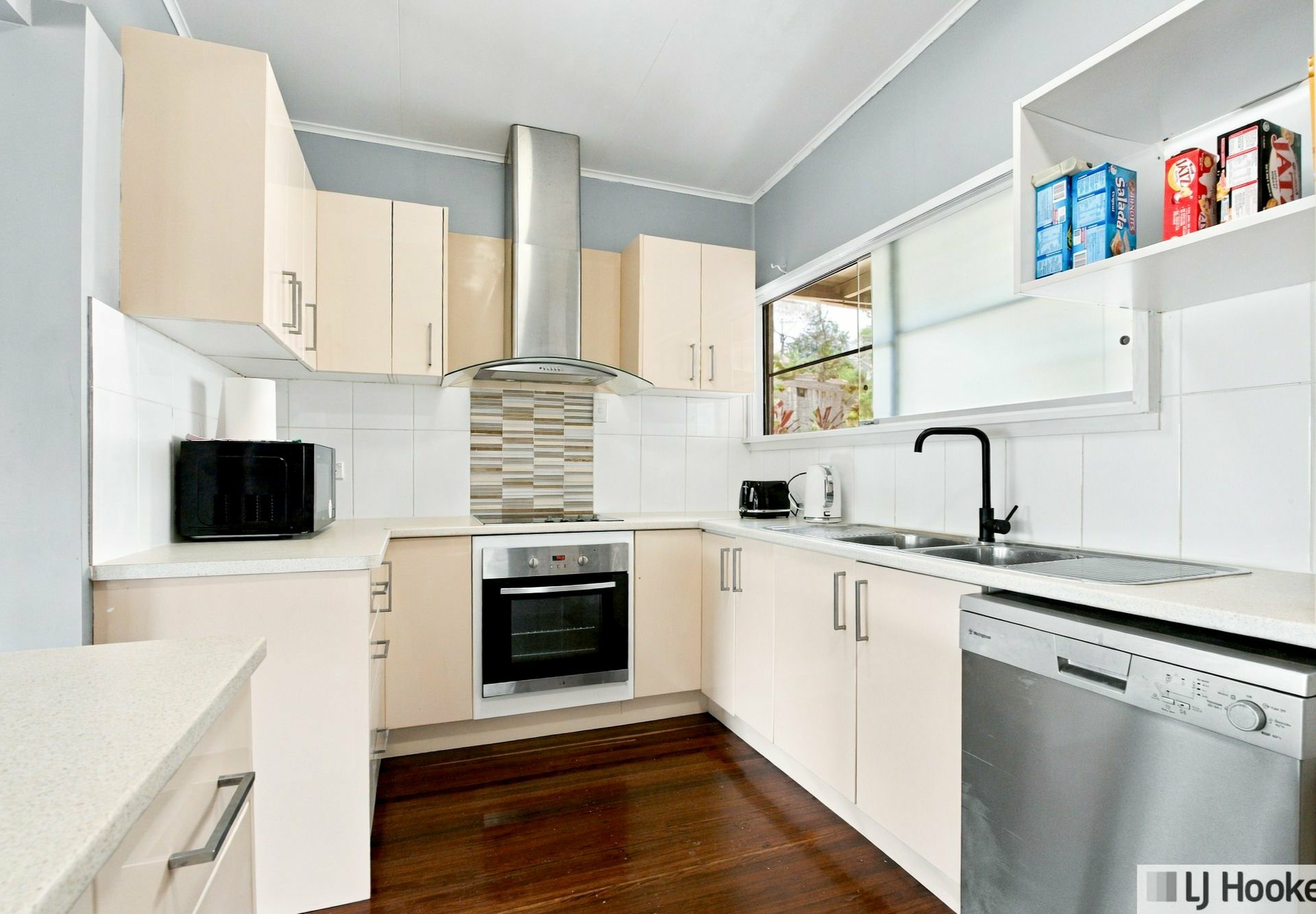 10 Briggs Street — photo 4 of 30