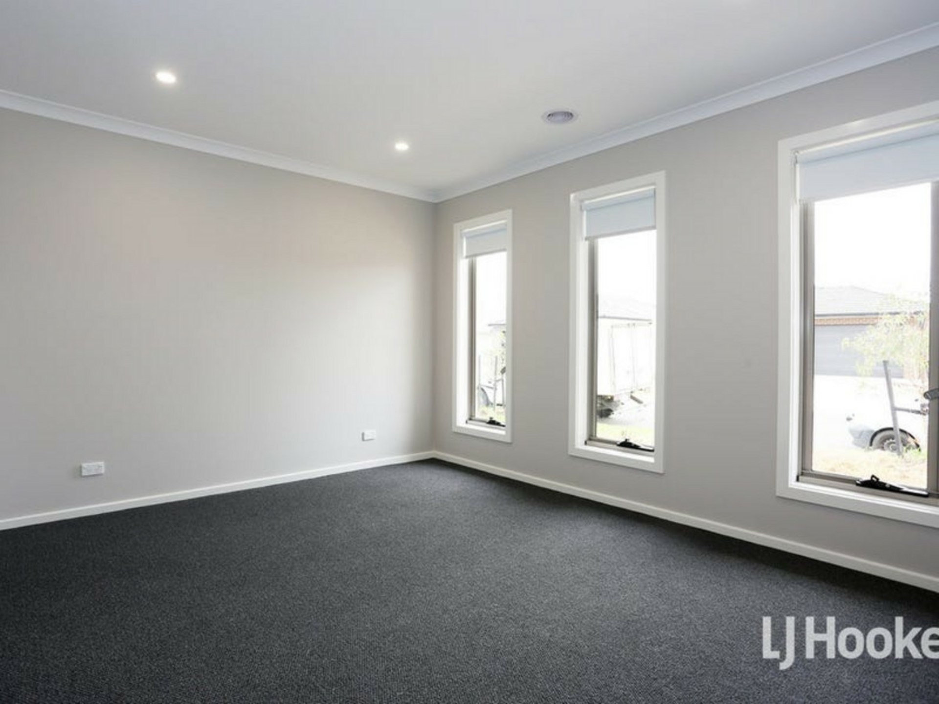 18 Chromite Circuit, WEIR VIEWS