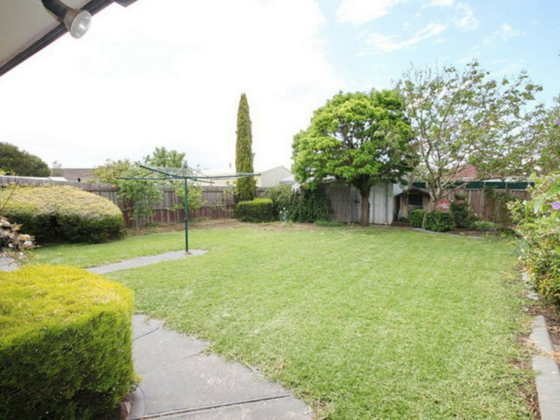 15 Mirambeek Road, HOPPERS CROSSING