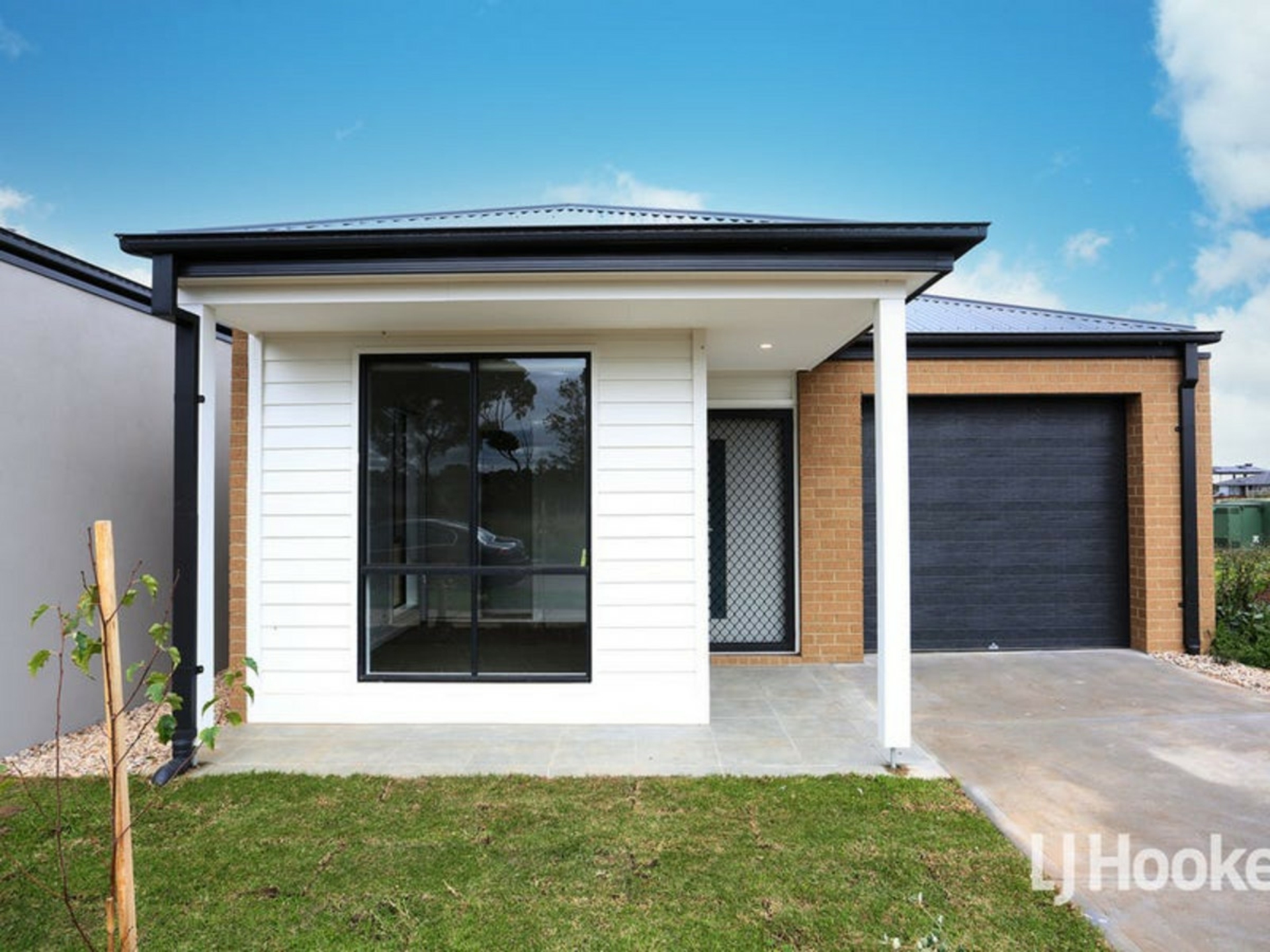 16 Karachi Avenue, TARNEIT