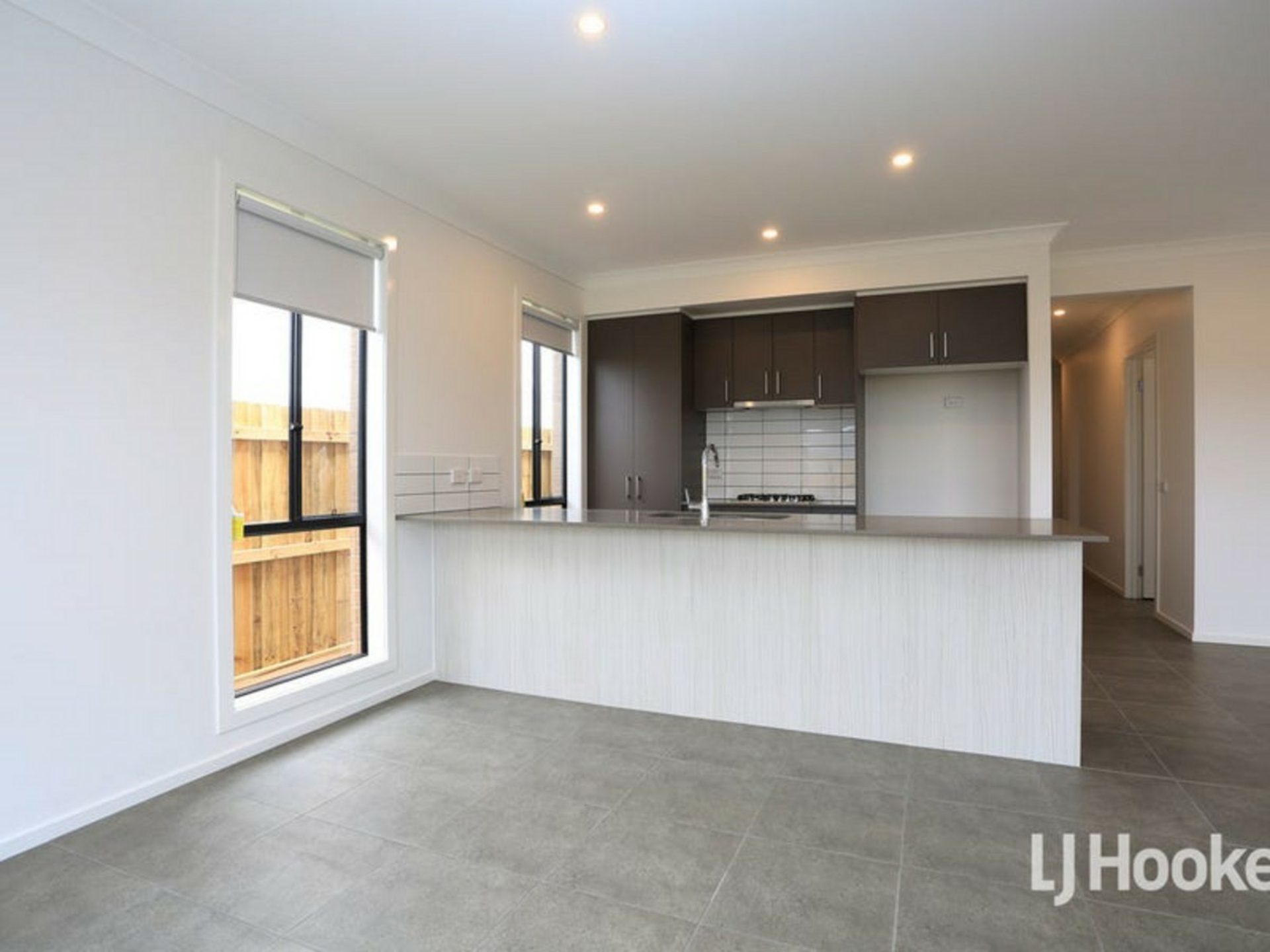 16 Karachi Avenue, TARNEIT