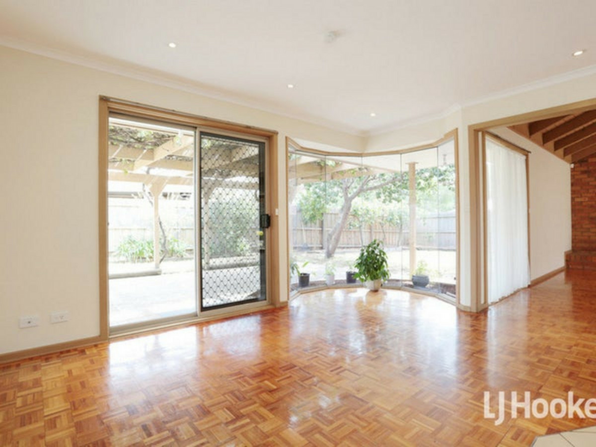 99 Bellbridge Drive, HOPPERS CROSSING