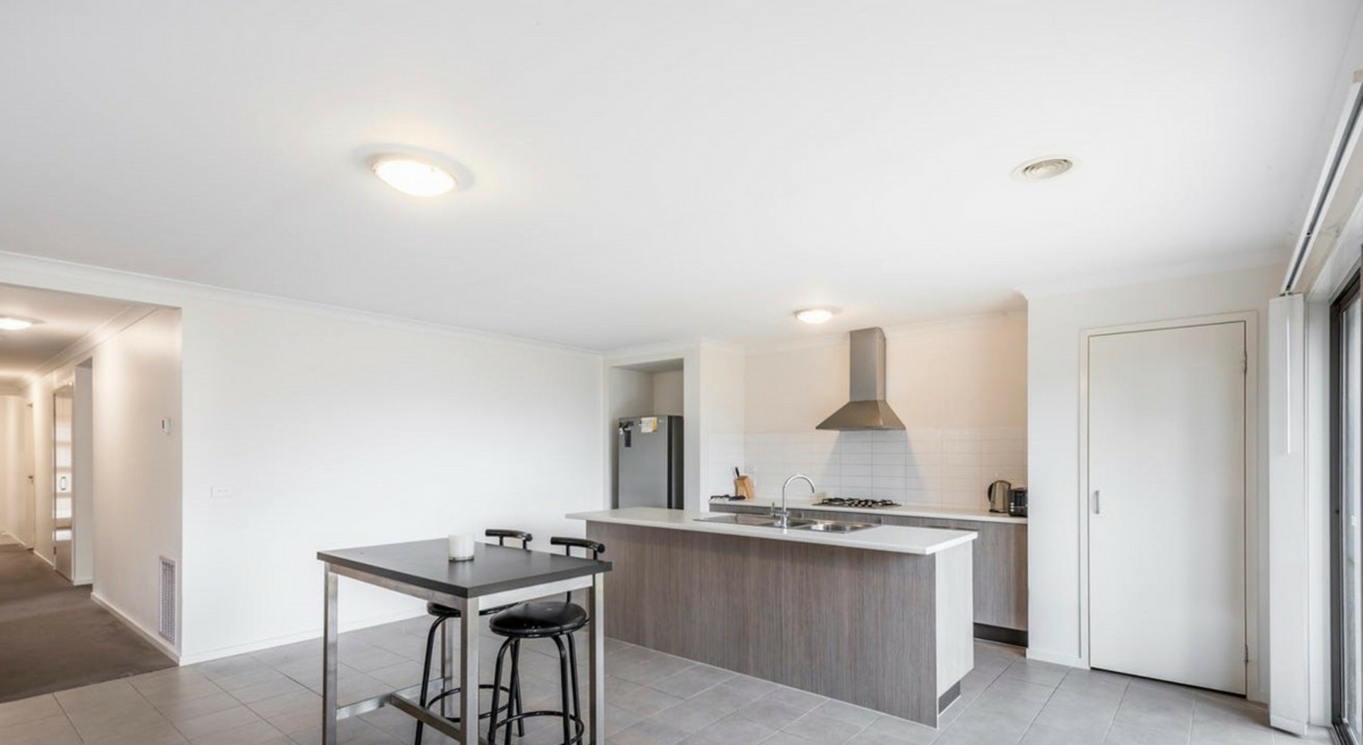 54 Middleton Drive, POINT COOK