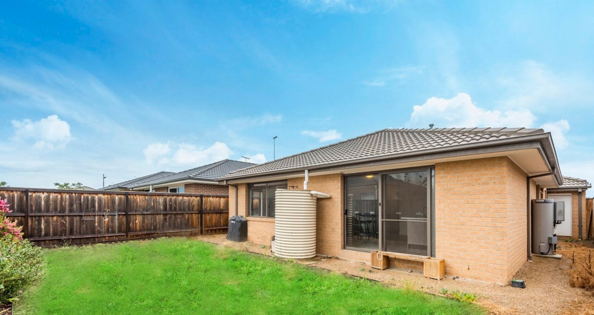 54 Middleton Drive, POINT COOK
