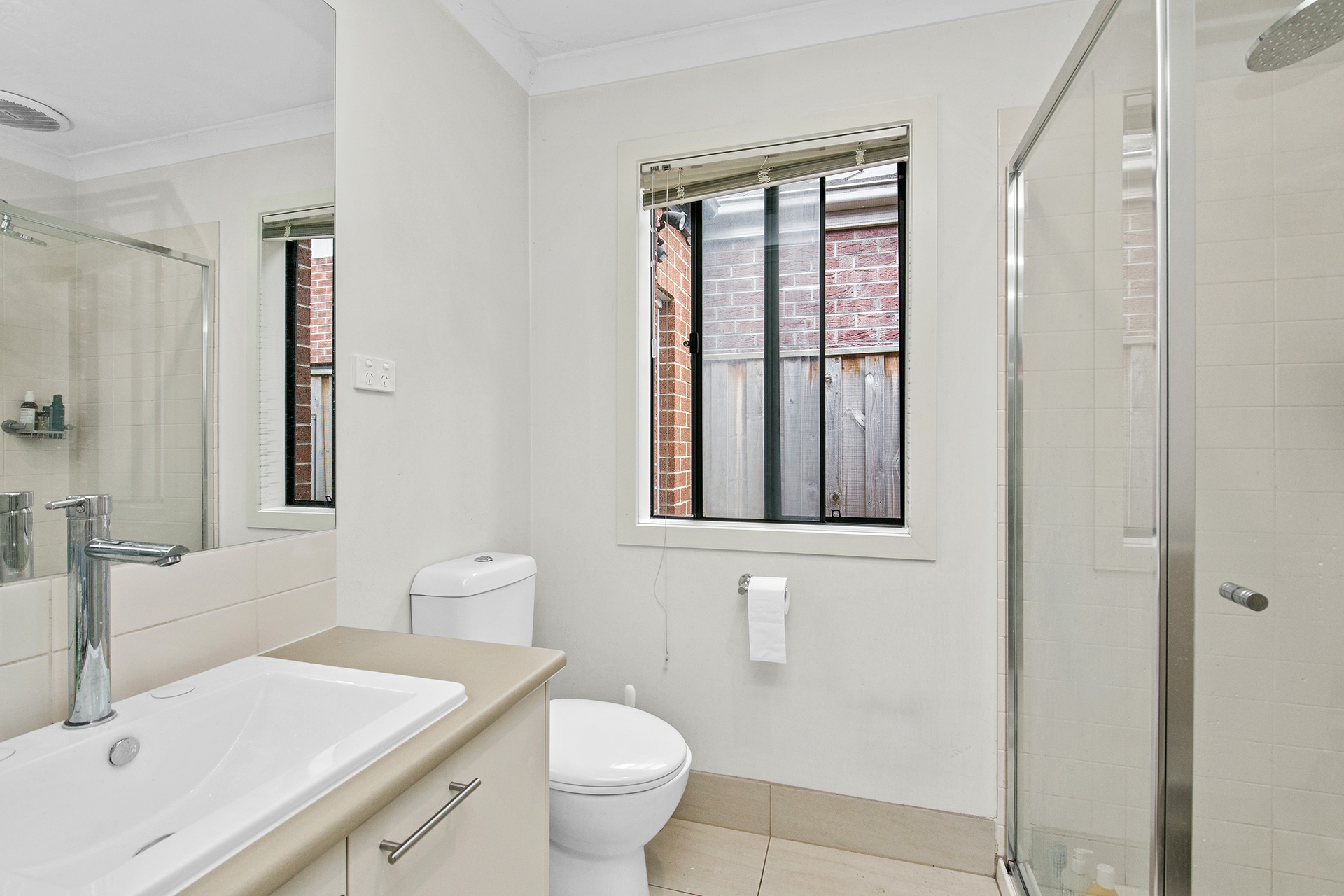 61 Mclachlan Drive, WILLIAMS LANDING