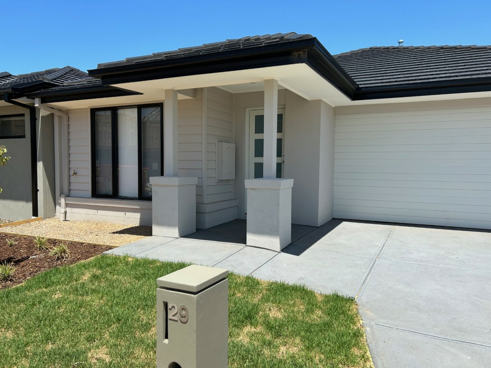 29 Generation Crescent, MAMBOURIN