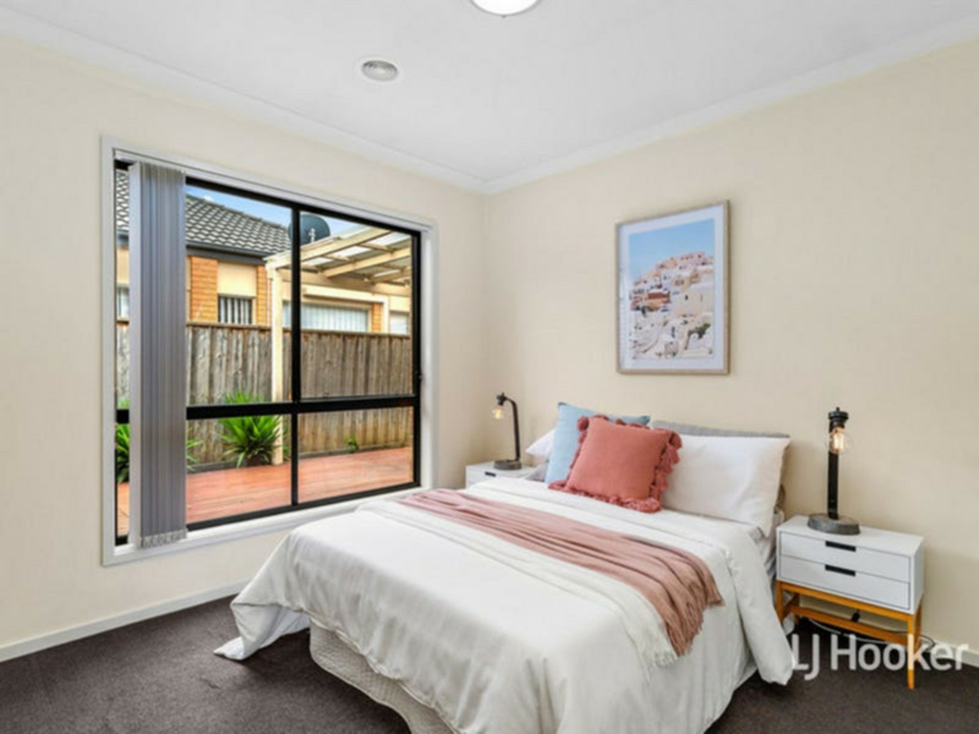 30 Crossway Avenue, TARNEIT