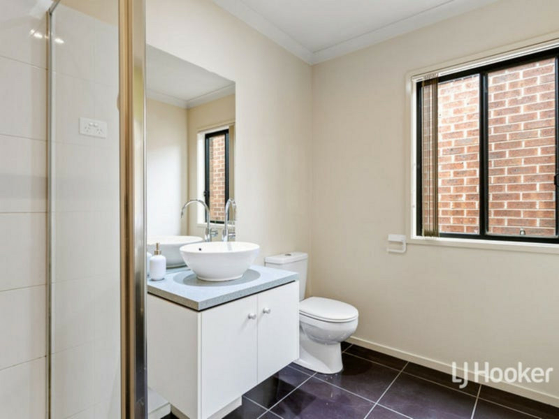 30 Crossway Avenue, TARNEIT