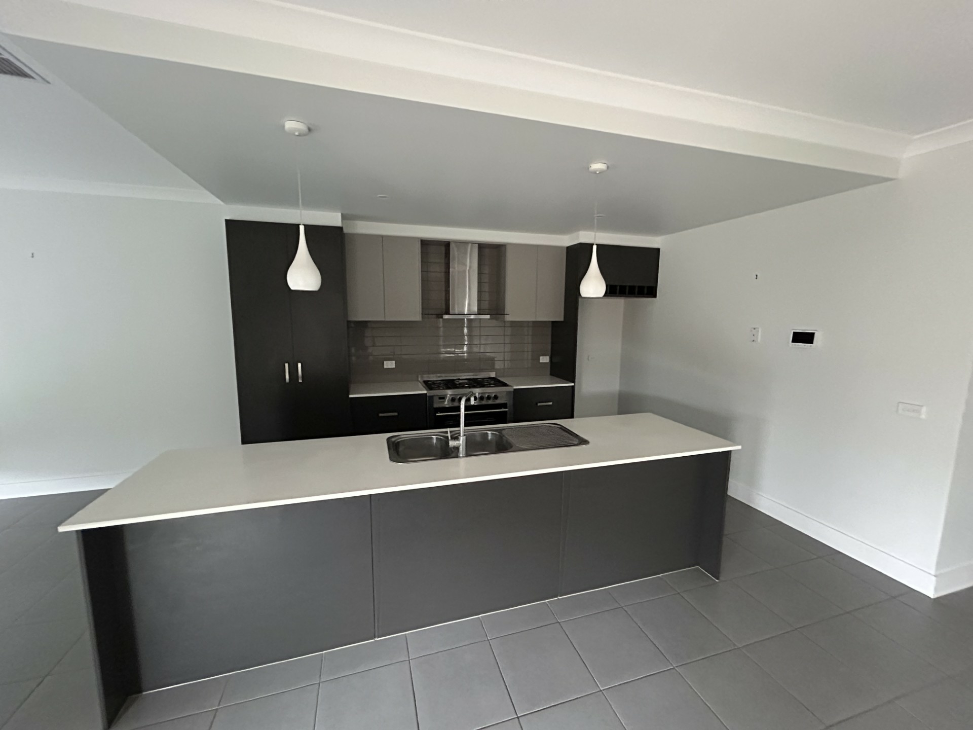 29 Studley Street, WEIR VIEWS