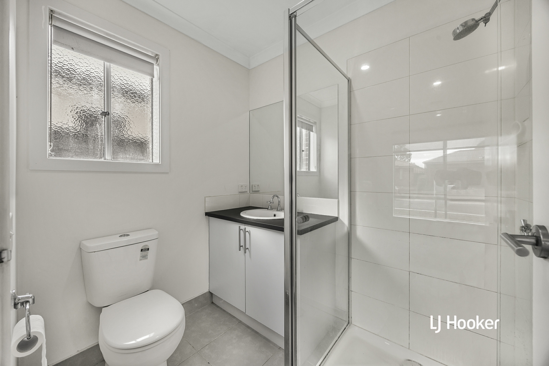 11 Grovedale Way — photo 12 of 13