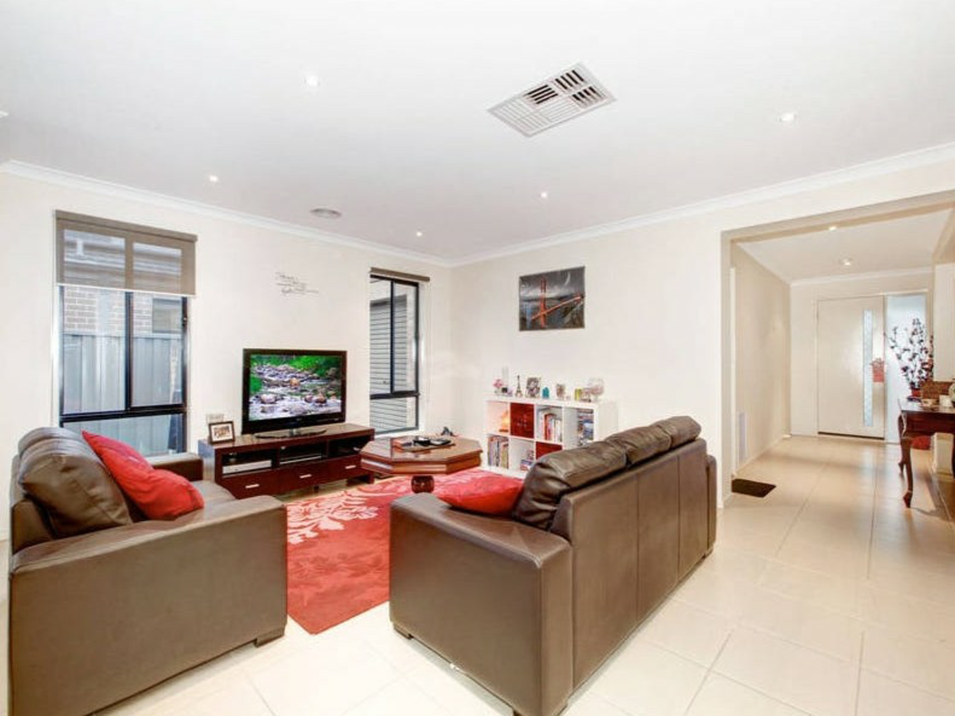 16 Bindarri Road — photo 4 of 9