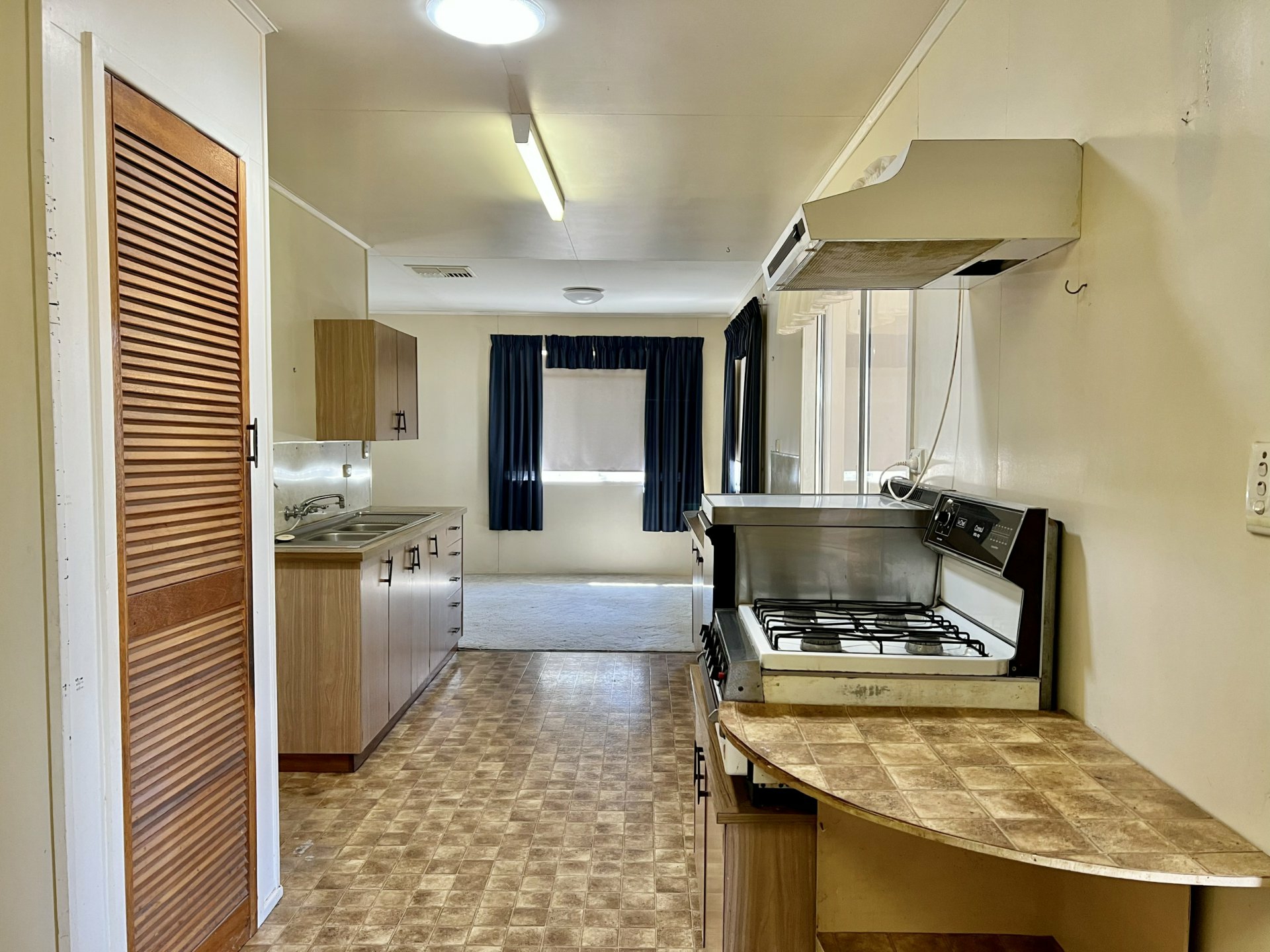 1 Crawford Street, ROMA