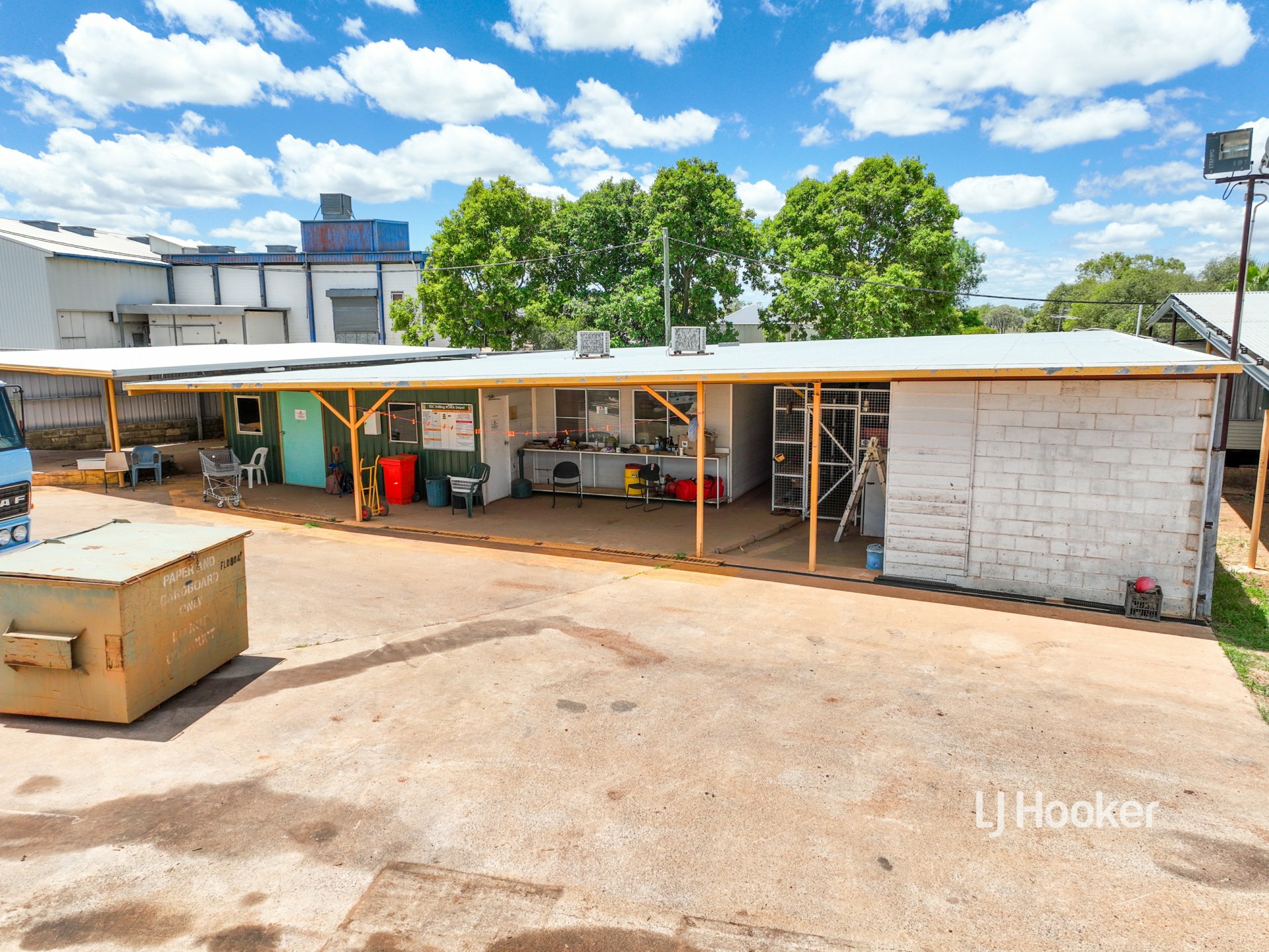 2 Fleming Drive, ROMA