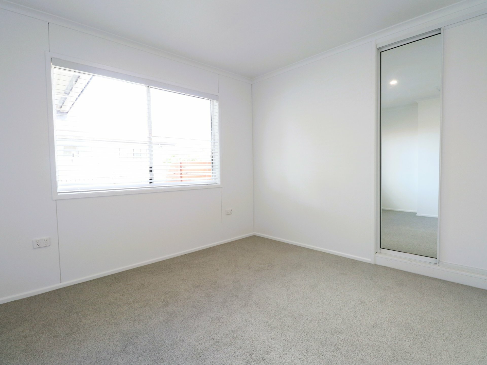 109 Quintin Street, ROMA