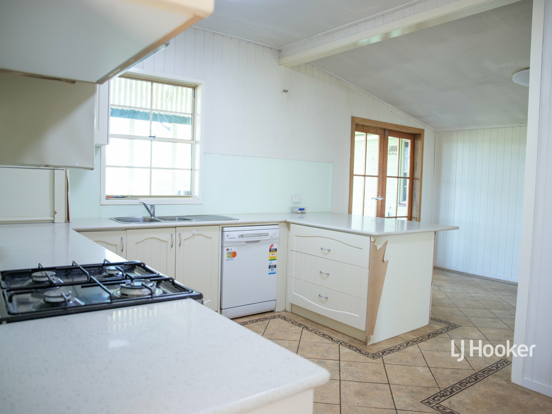 302 Gerhardts Lane, ROMA